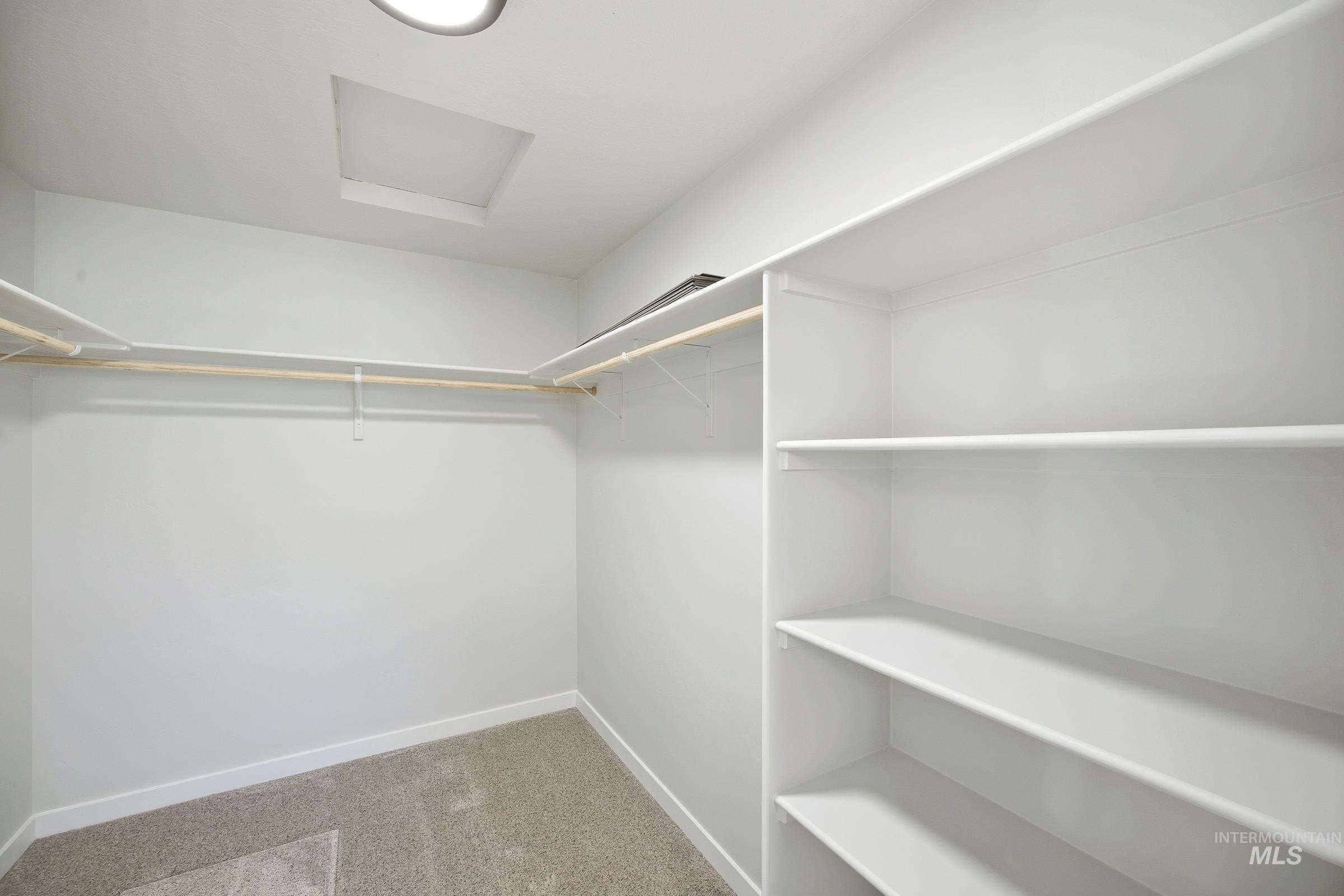 920 Sw Jayhawk St Property Photo 19