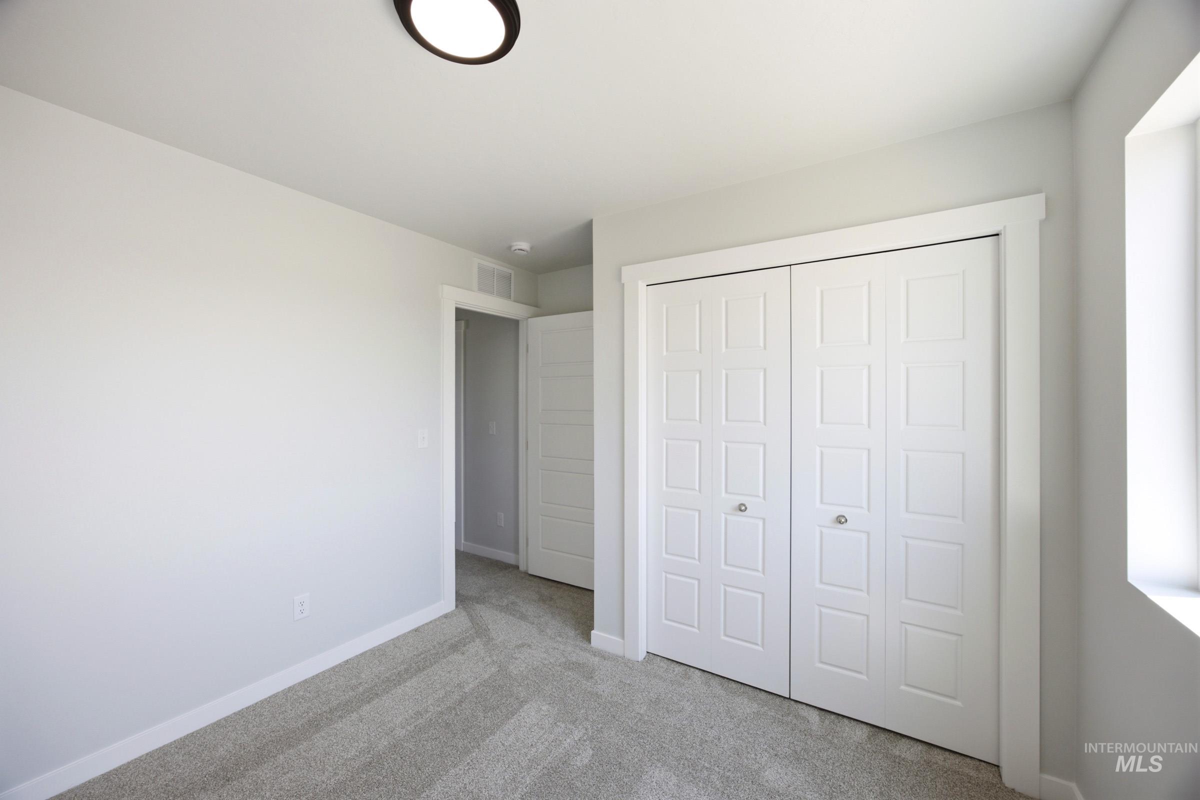 7311 W Trumbull Ct Property Photo 16