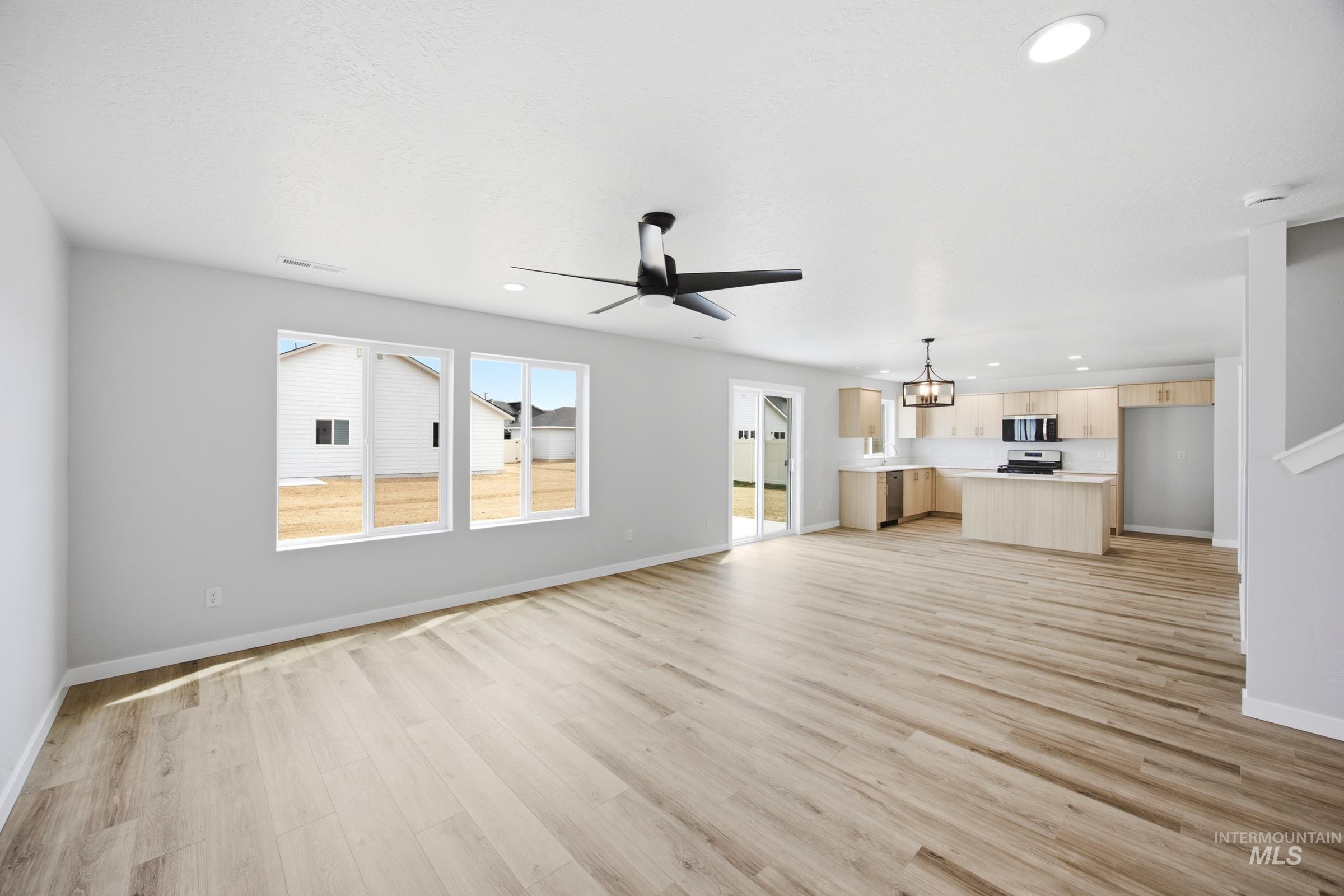 8283 E Presley Ct Property Photo 8