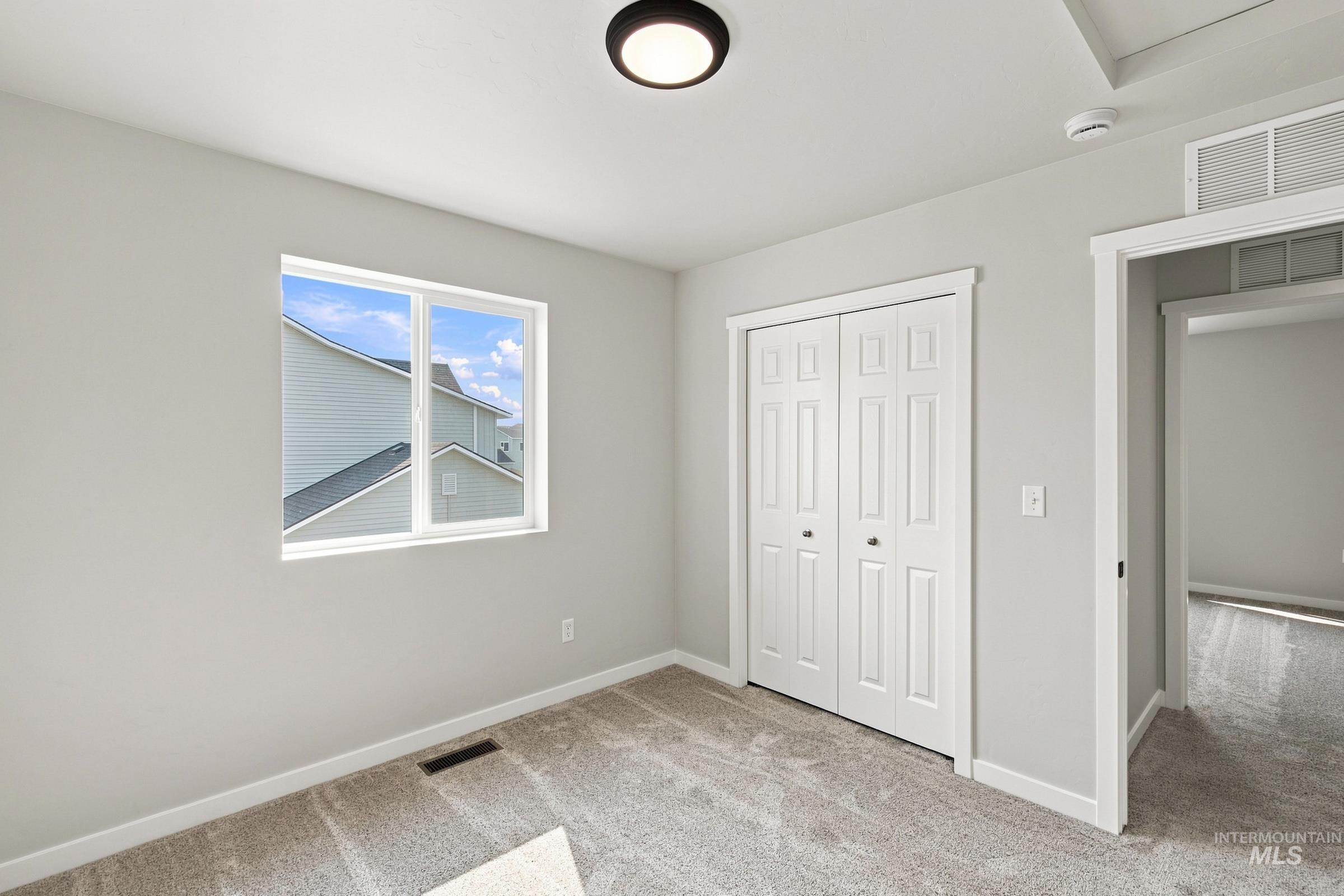1486 Sunday River St Property Photo 22