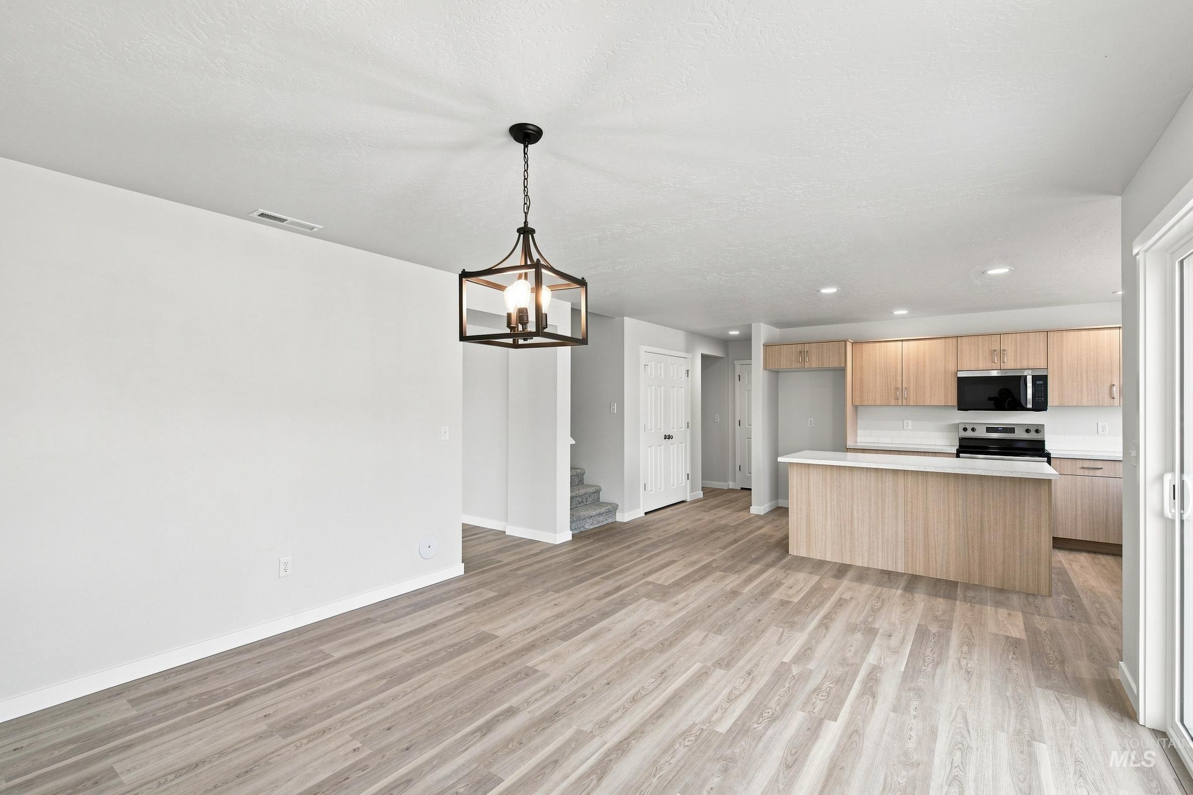 1518 Sunday River St Property Photo 11