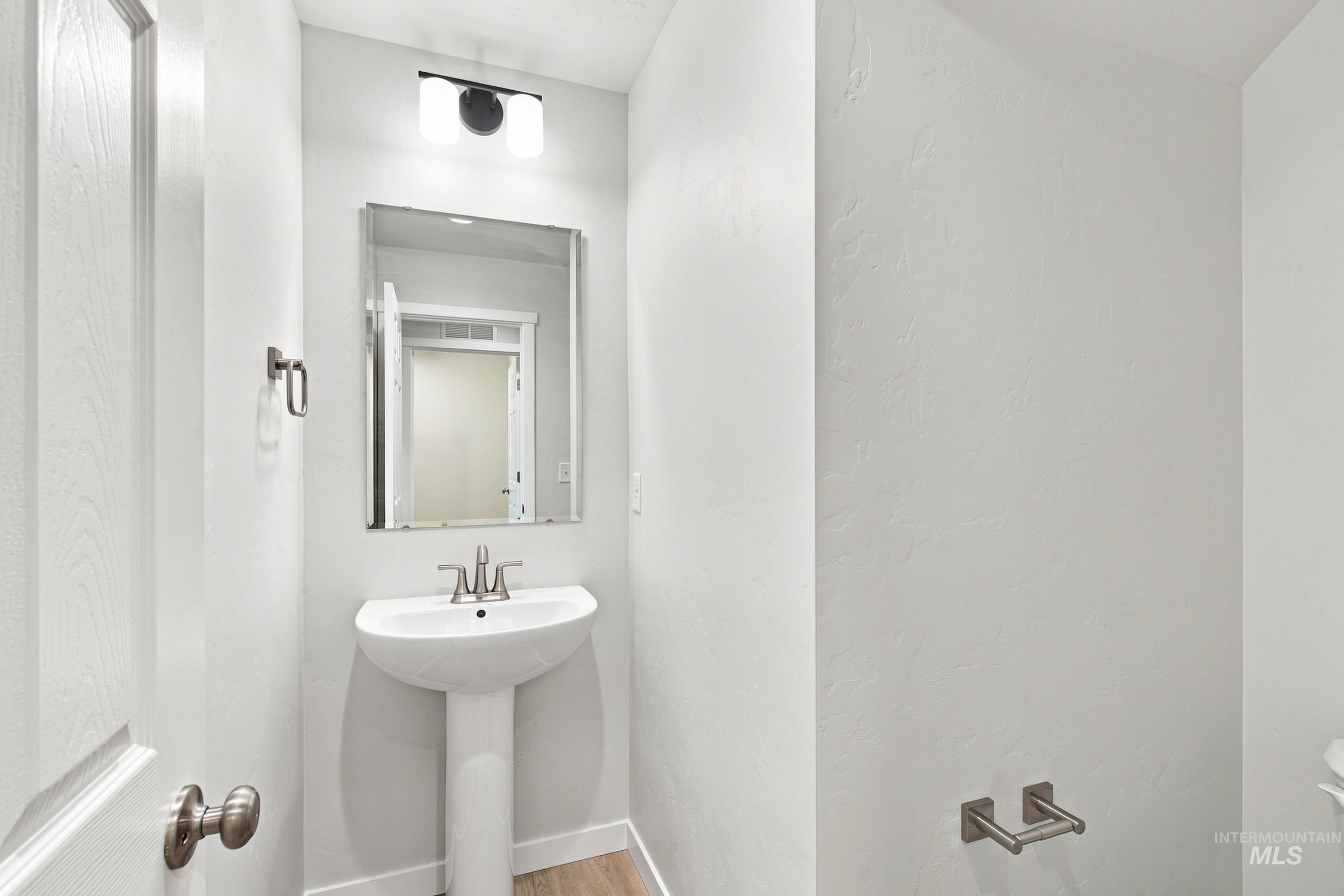 1518 Sunday River St Property Photo 33