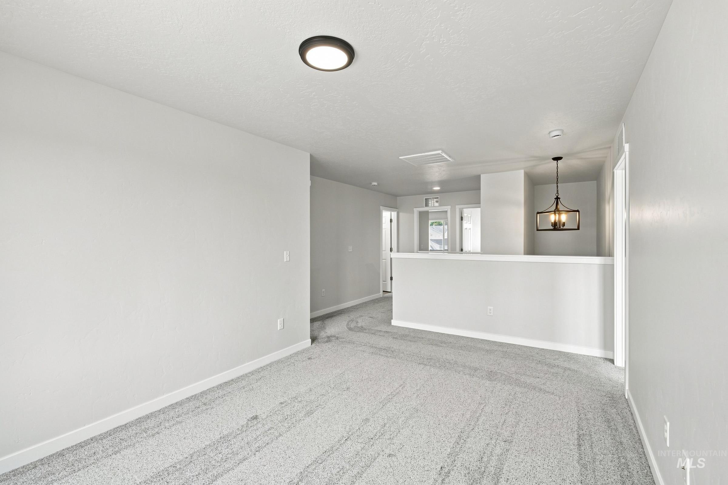 1518 Sunday River St Property Photo 36