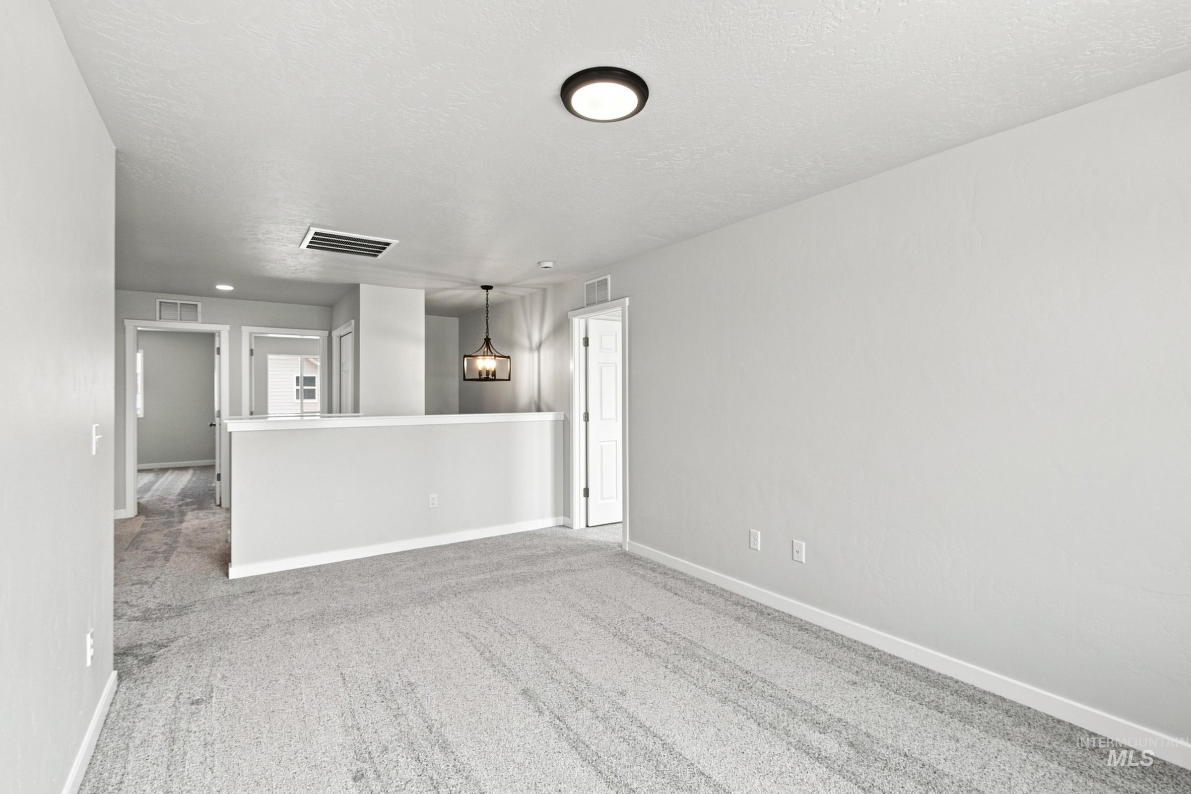 1518 Sunday River St Property Photo 37