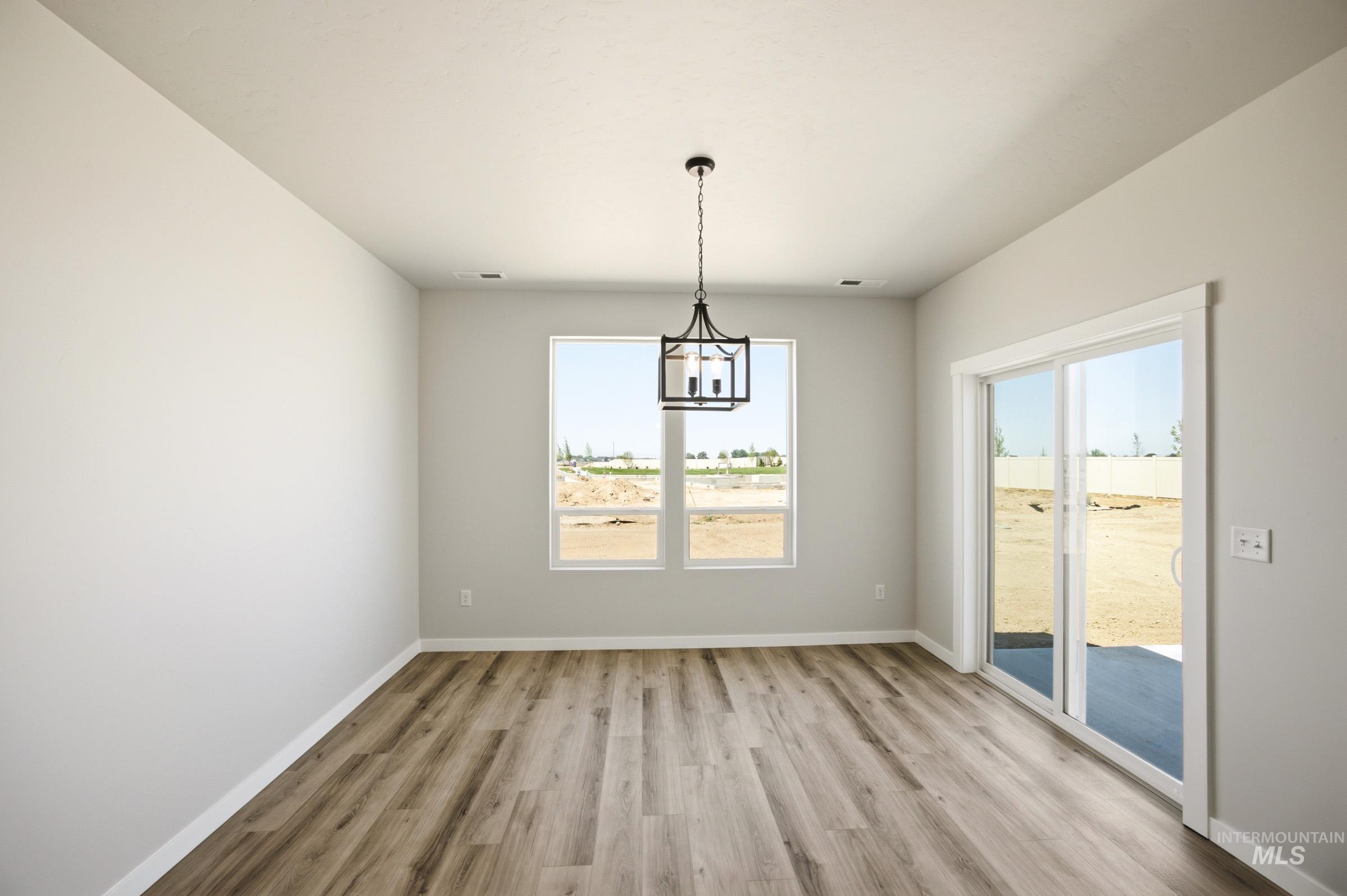 9388 W Blazing Star St Property Photo 7