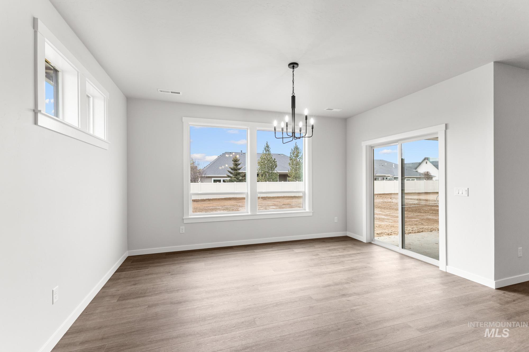 9346 W Blazing Star St Property Photo 6
