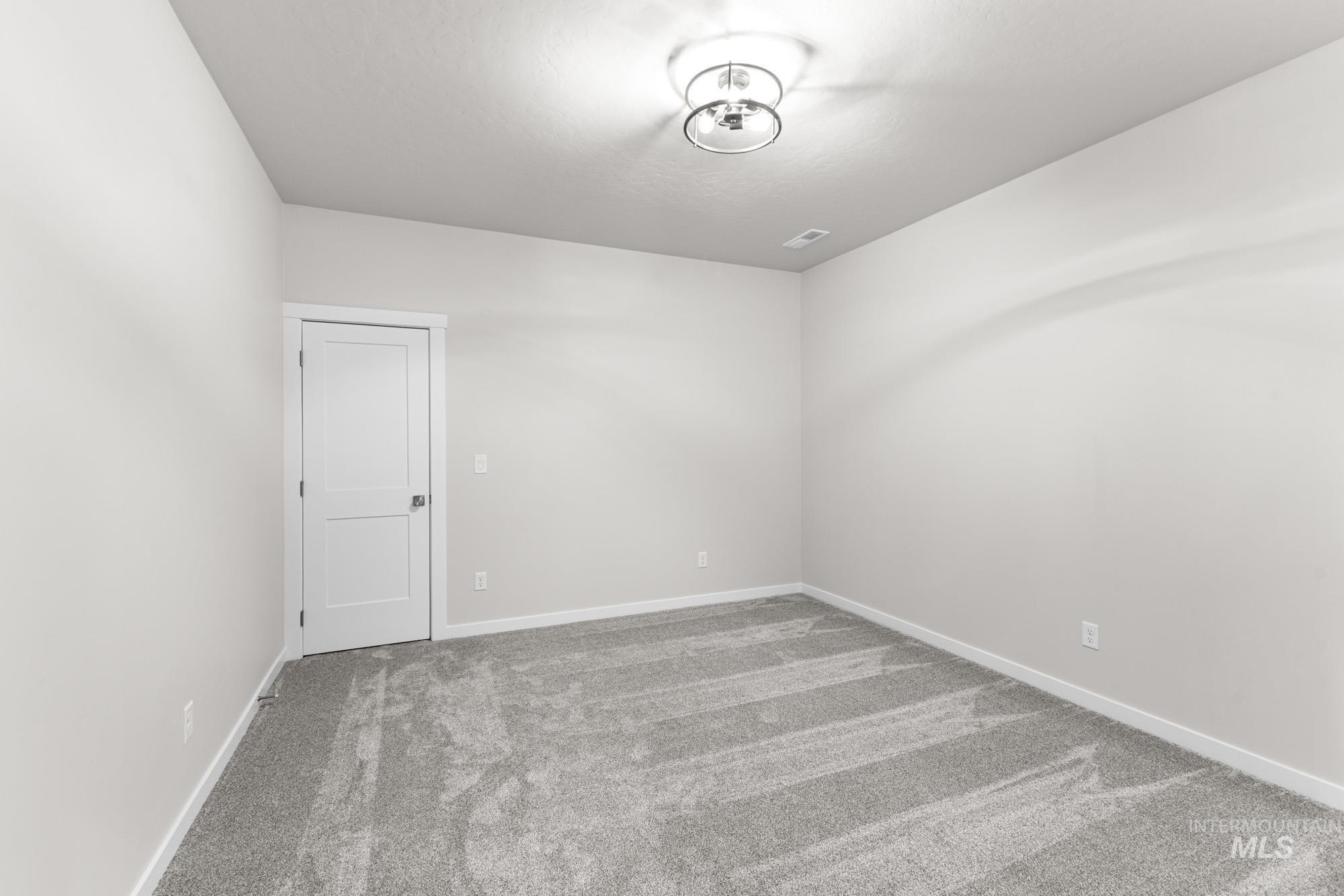 9346 W Blazing Star St Property Photo 10