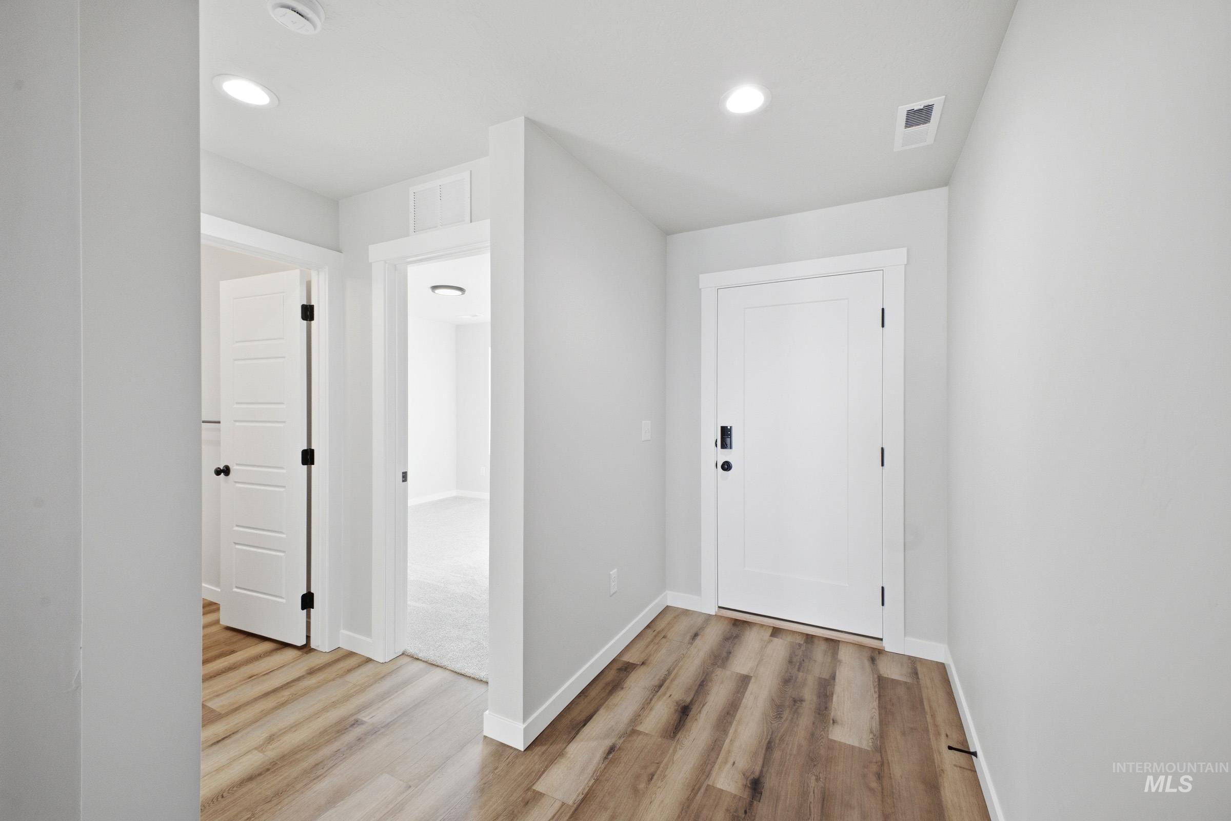 17640 N Jackpine Way Property Photo 2