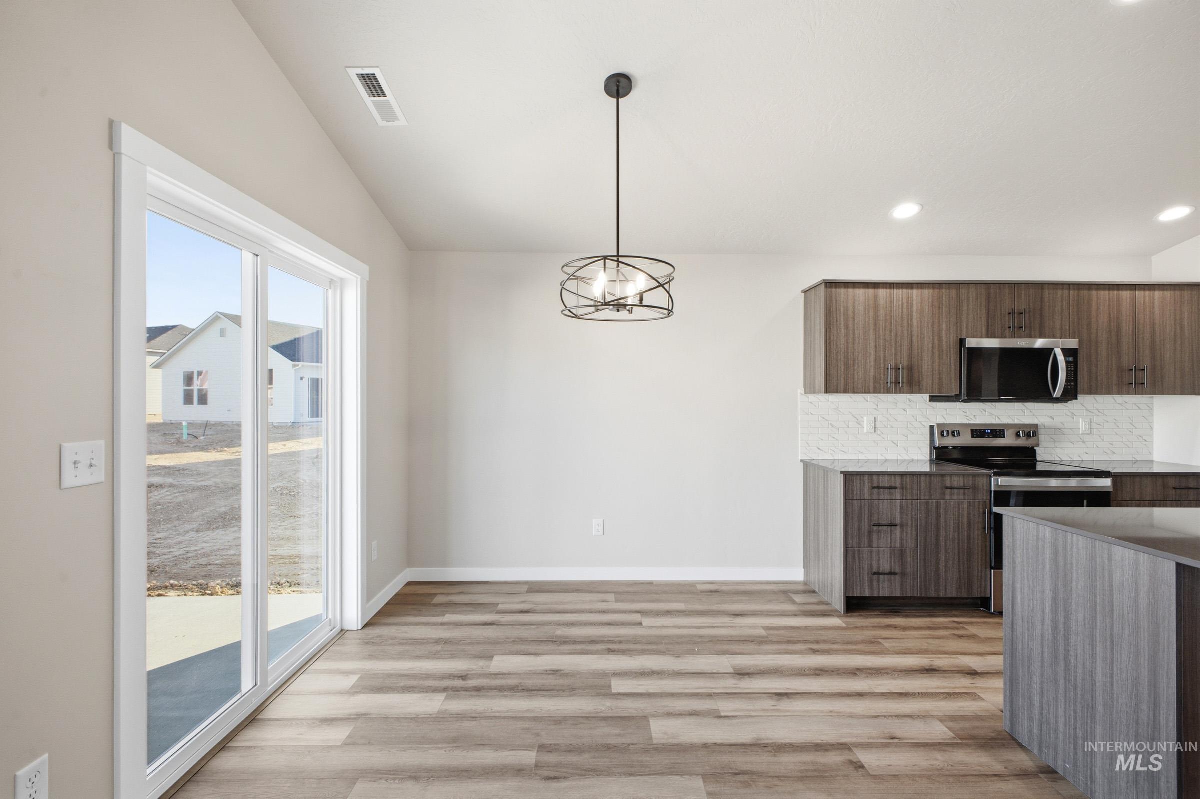 17640 N Jackpine Way Property Photo 6