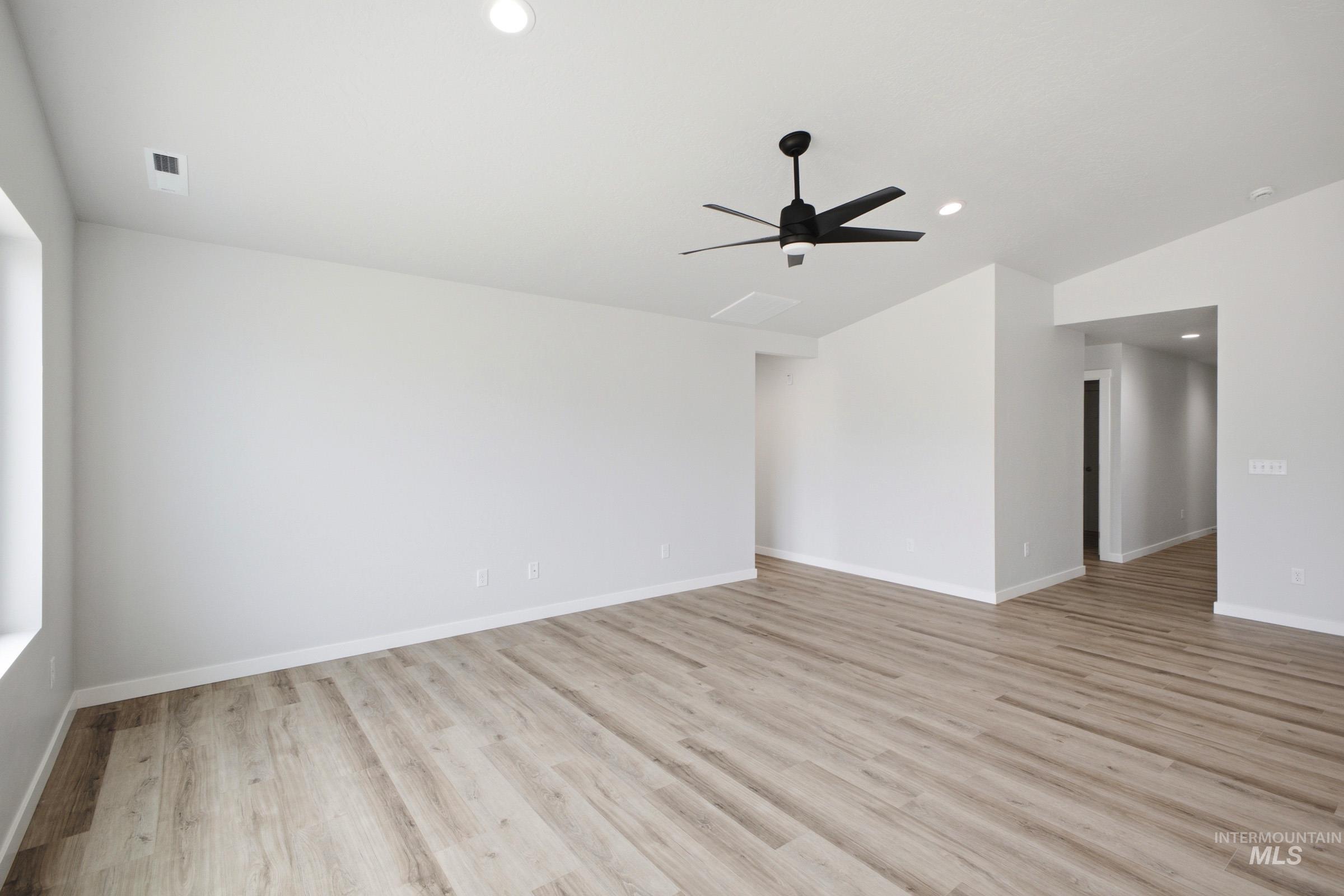 17640 N Jackpine Way Property Photo 8