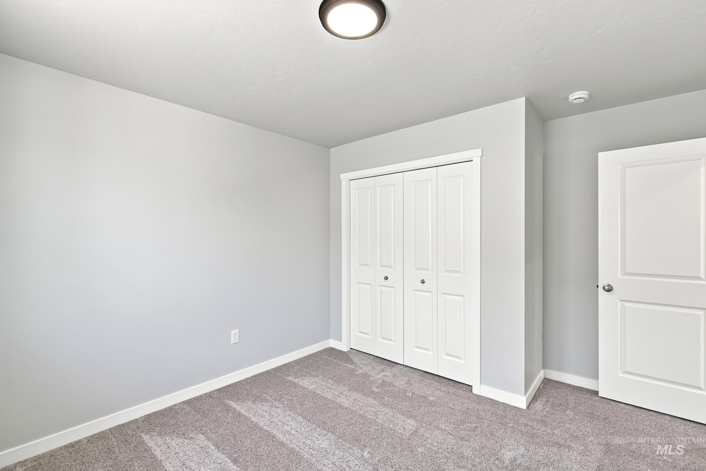 303 Hildago Way Property Photo 12