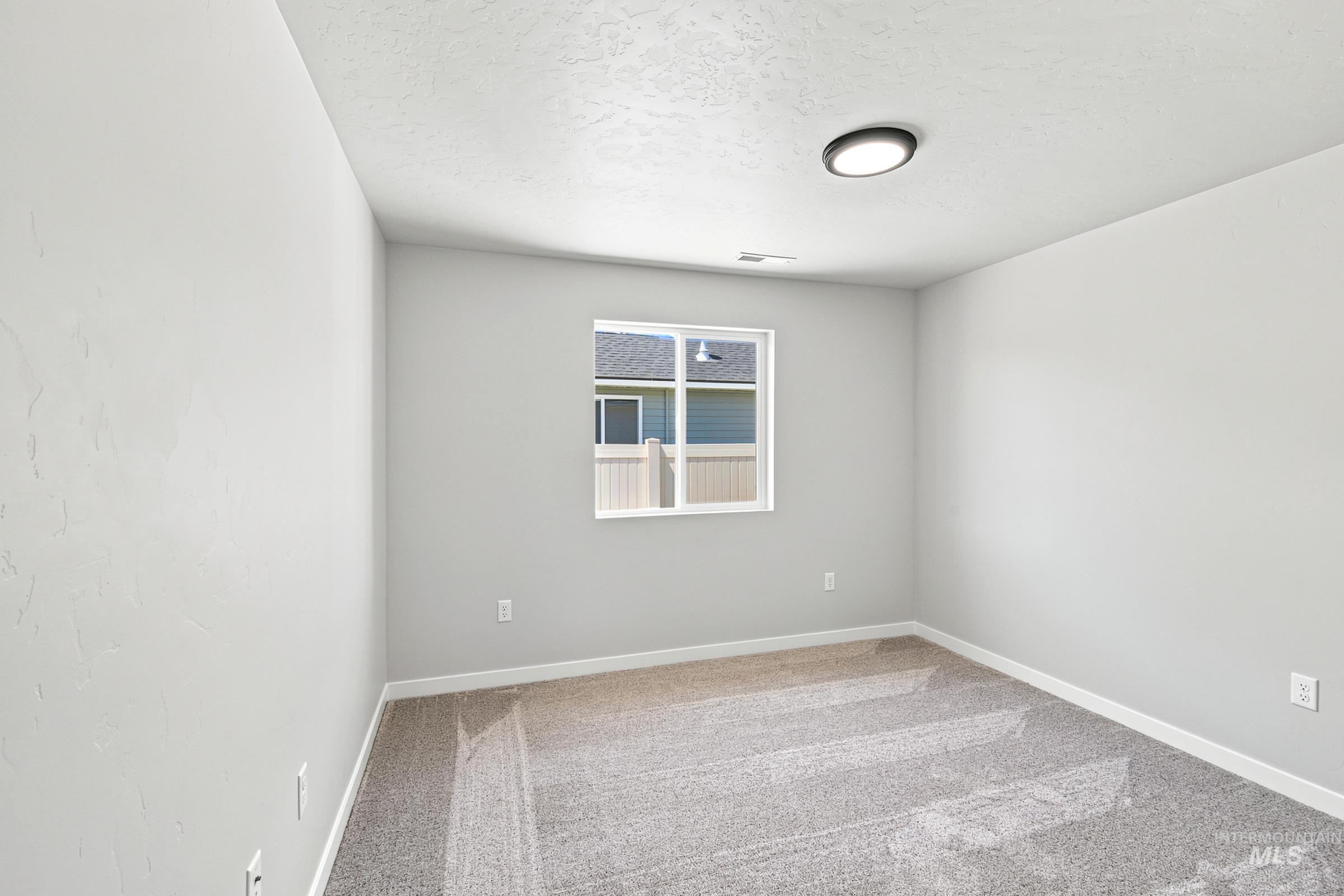 303 Hildago Way Property Photo 15