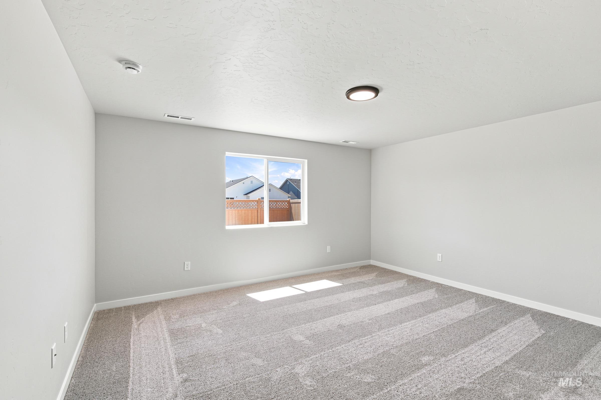 303 Hildago Way Property Photo 17