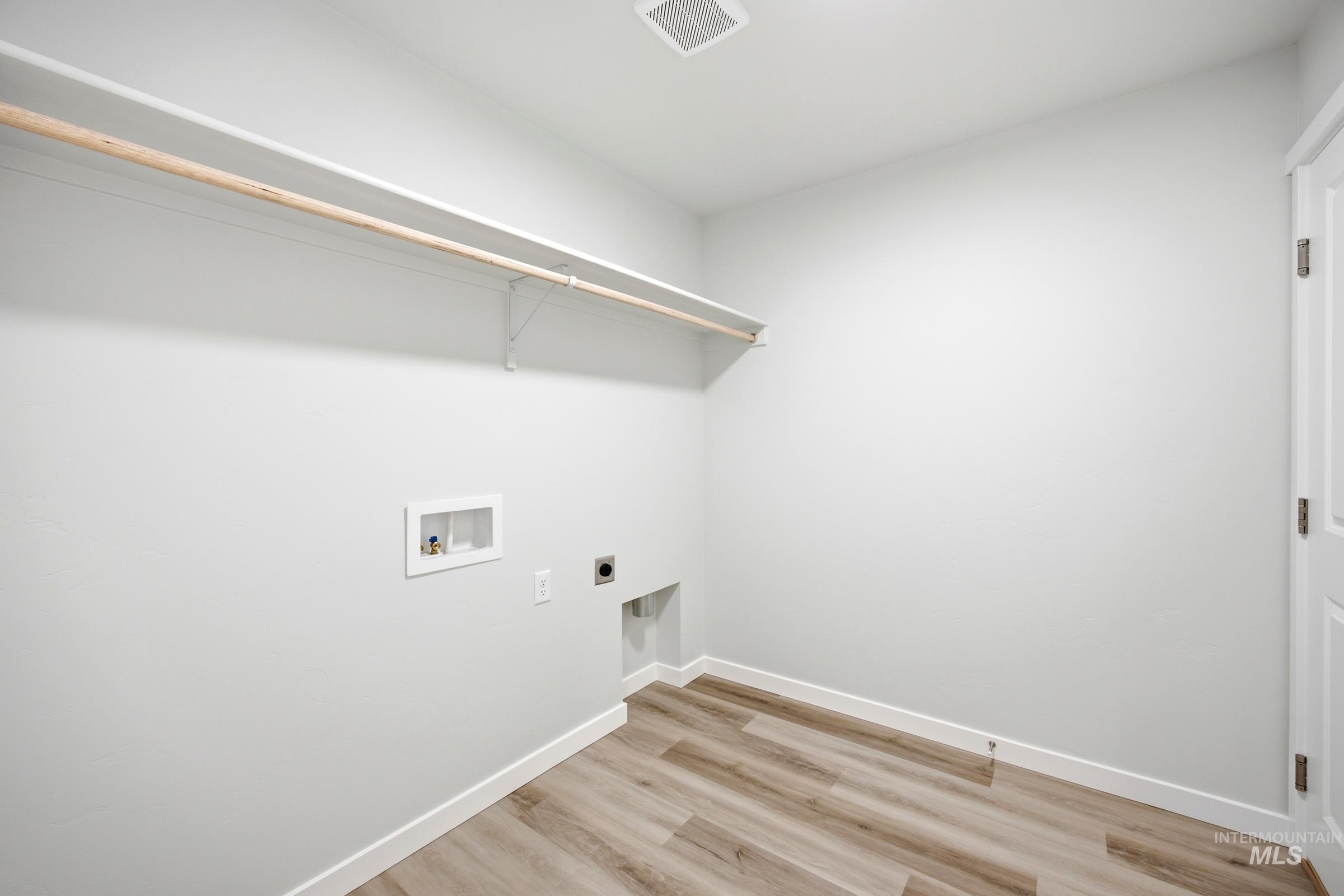 4209 Austin St Property Photo 14