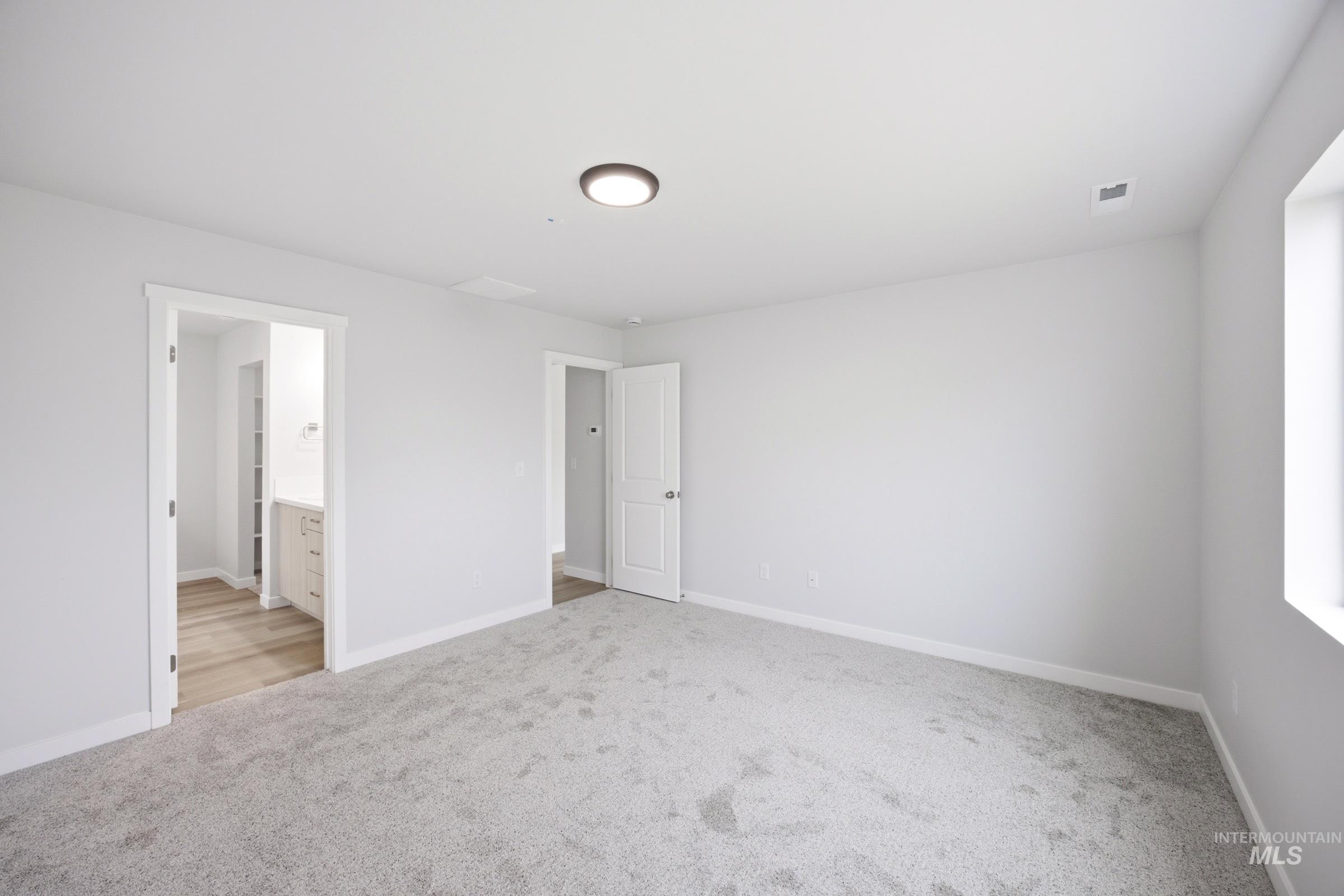 4123 Austin St Property Photo 10