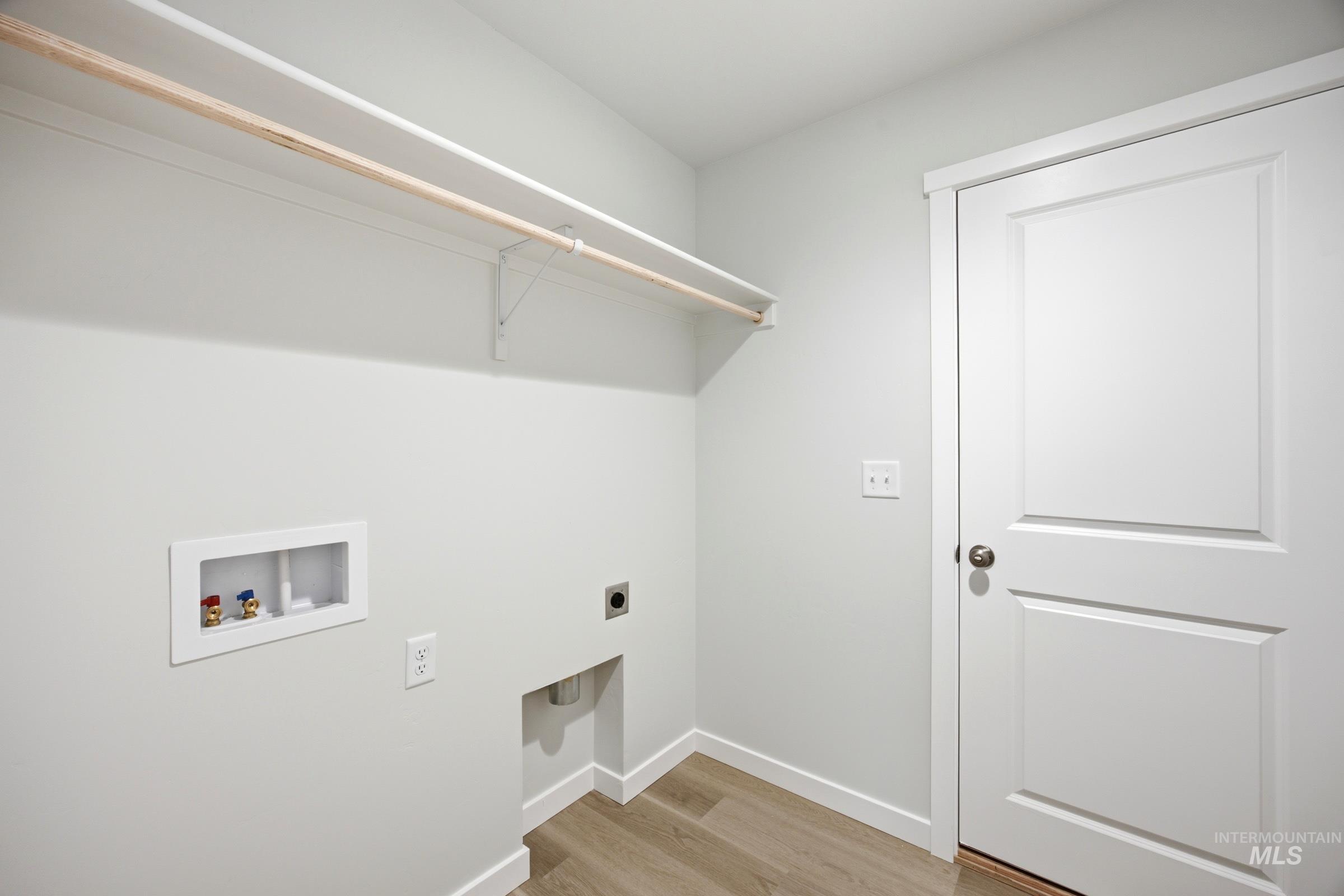 4123 Austin St Property Photo 16