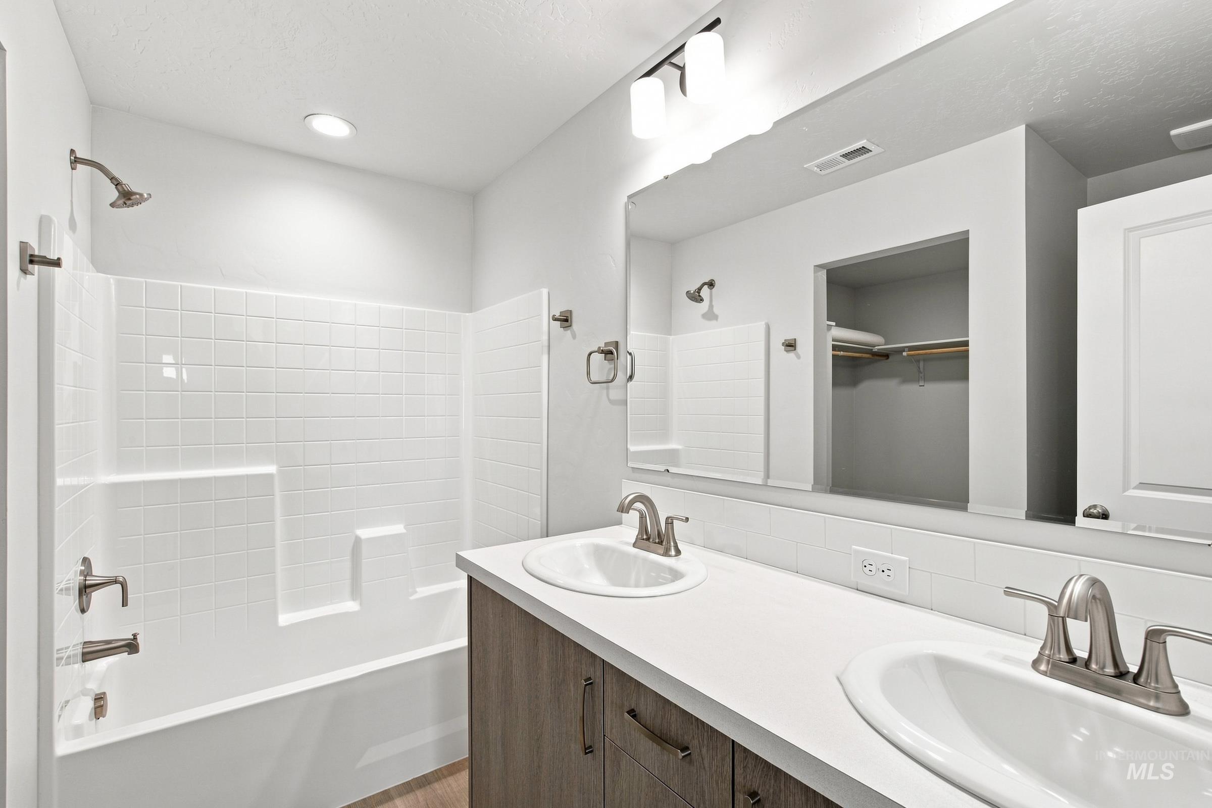 4322 Lamar St Property Photo 21