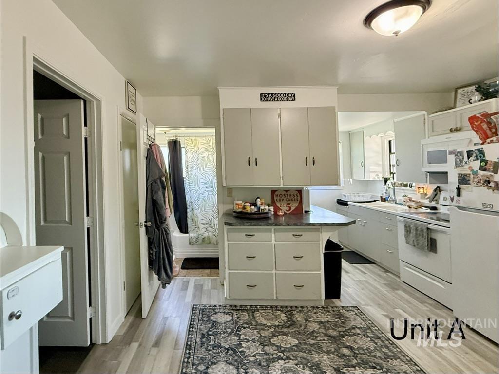 105 N Junction Property Photo 4
