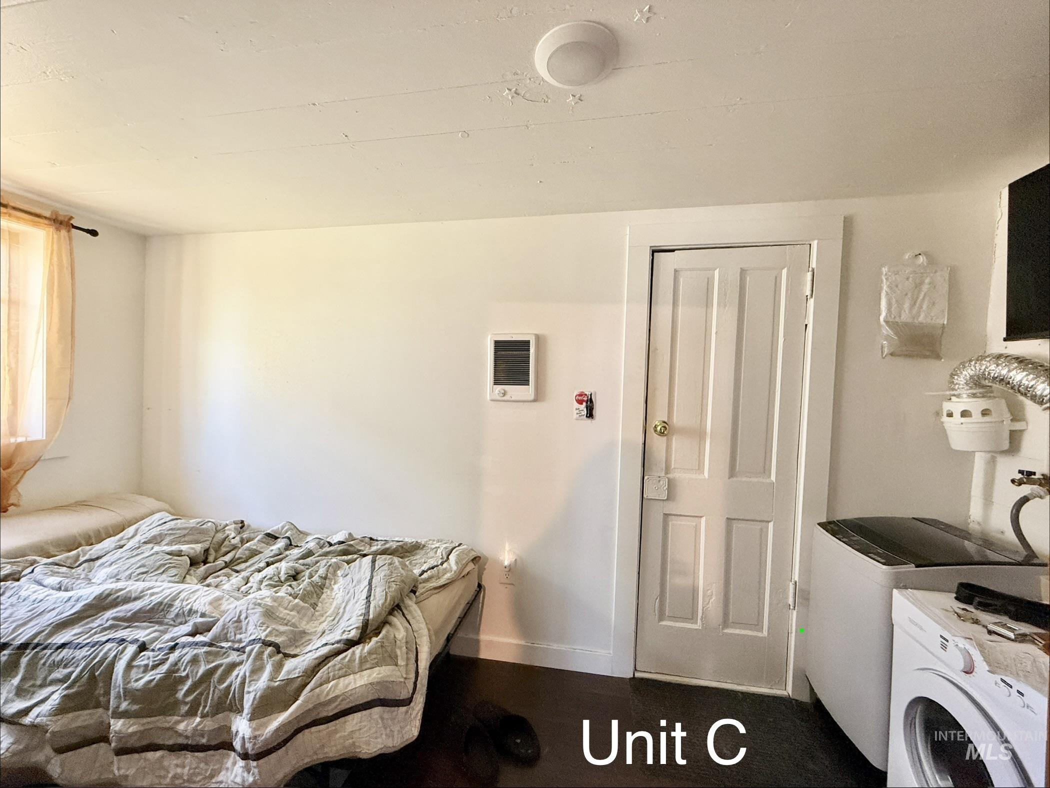 105 N Junction Property Photo 26