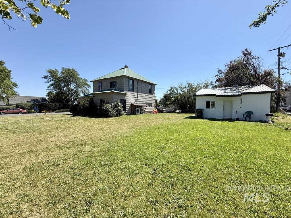 105 N Junction Property Photo 32