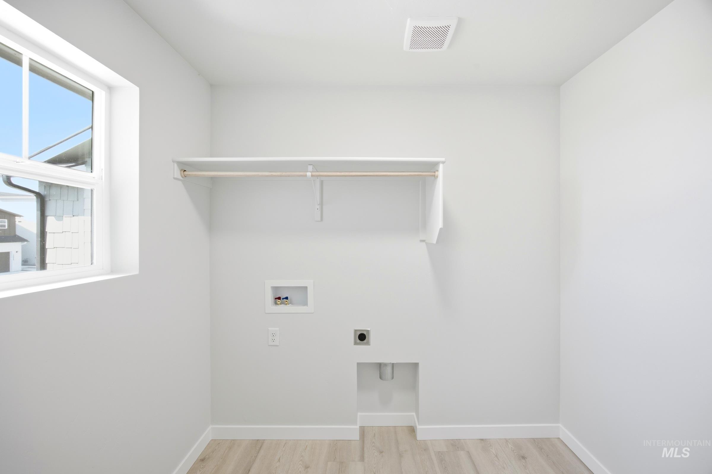 10848 Greensboro St Property Photo 10