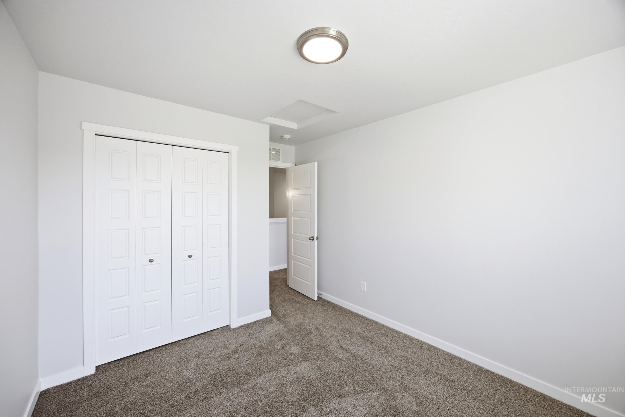 10848 Greensboro St Property Photo 12