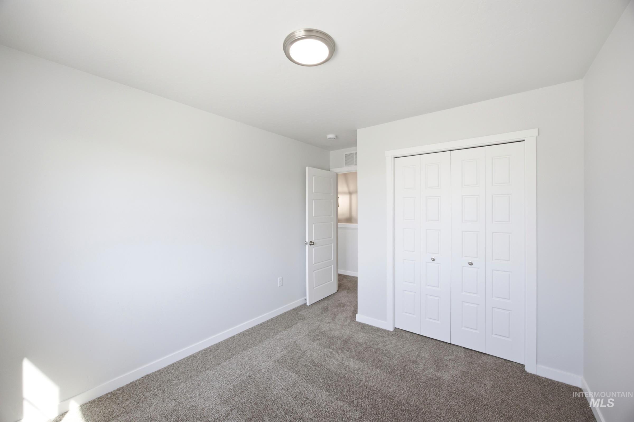 10848 Greensboro St Property Photo 14