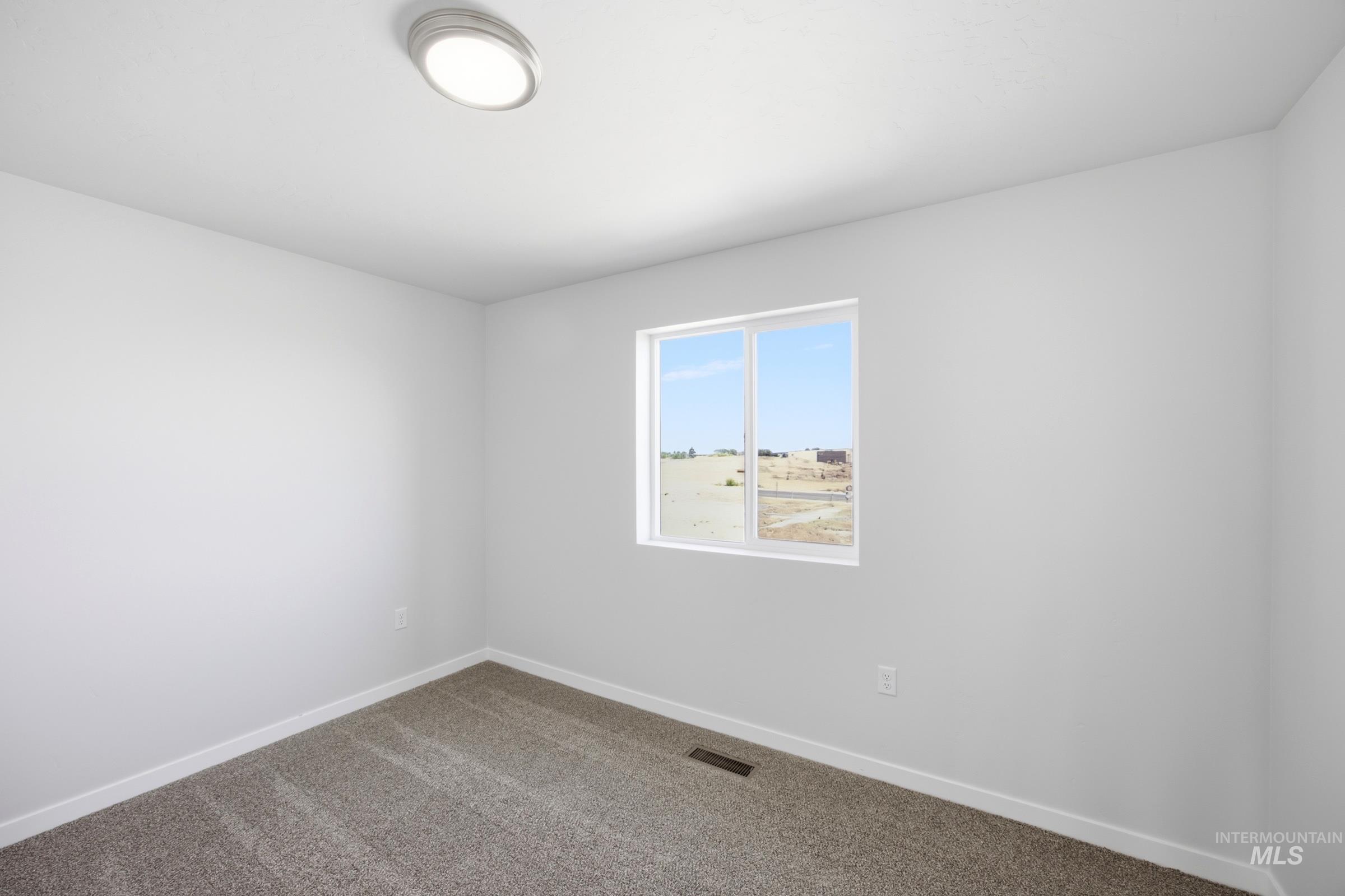 10842 Greensboro St Property Photo 17