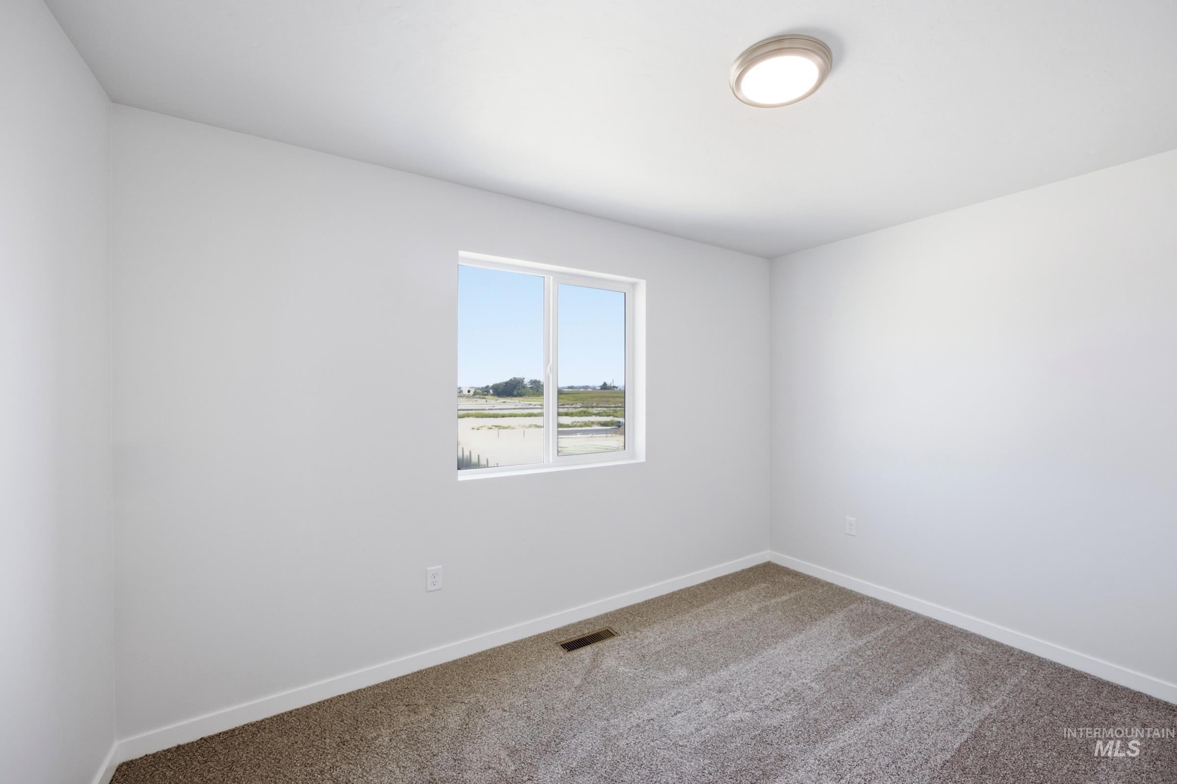 10842 Greensboro St Property Photo 19