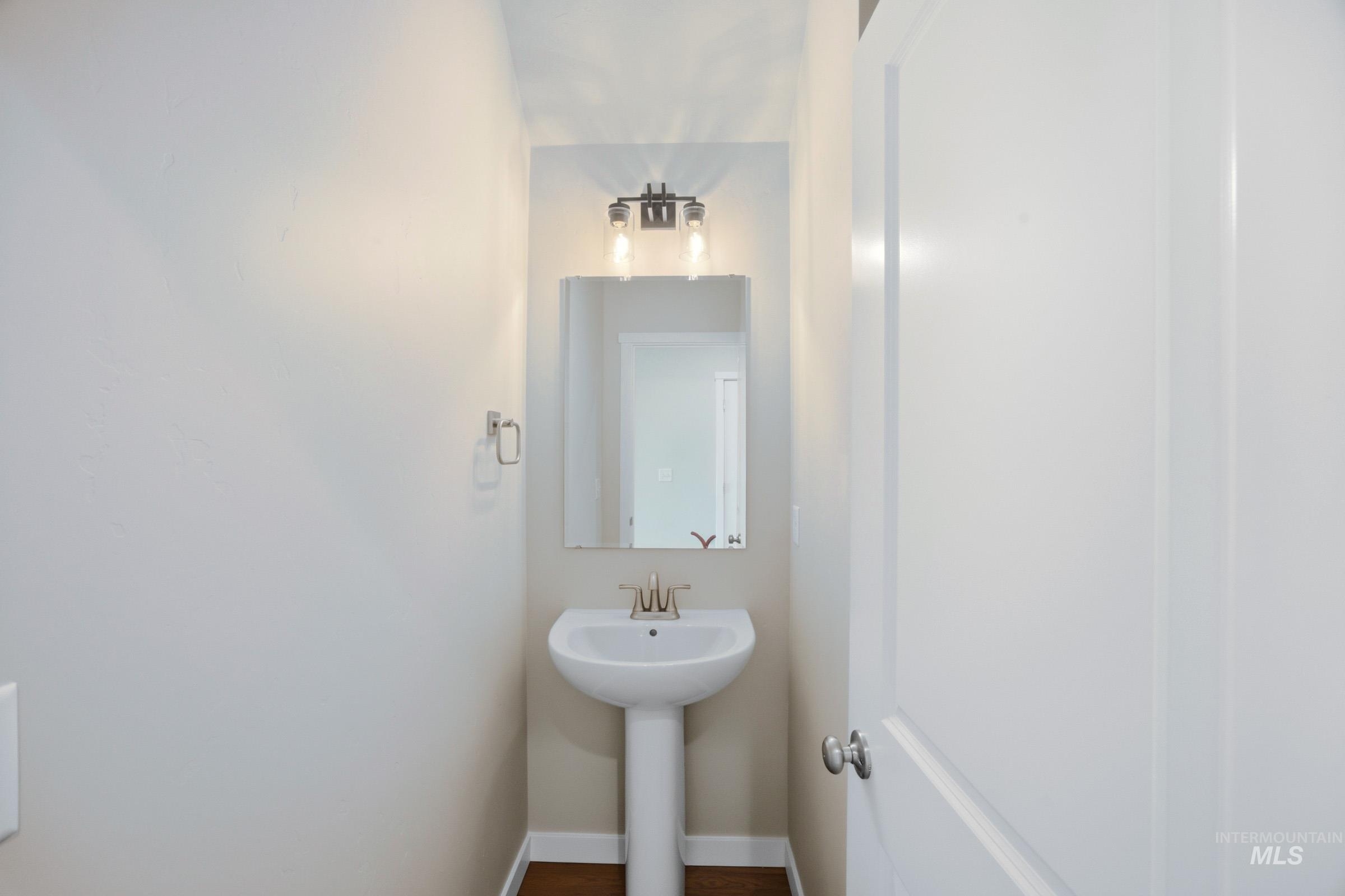 1639 Celina St Property Photo 12