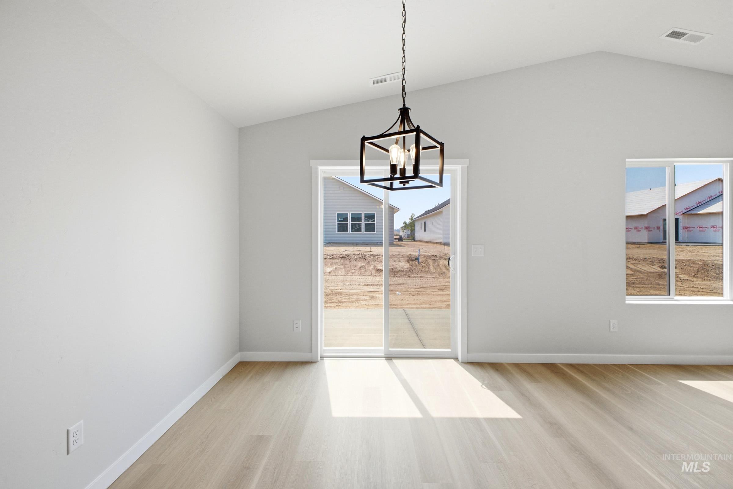 3127 W Animas Creek Dr Property Photo 6