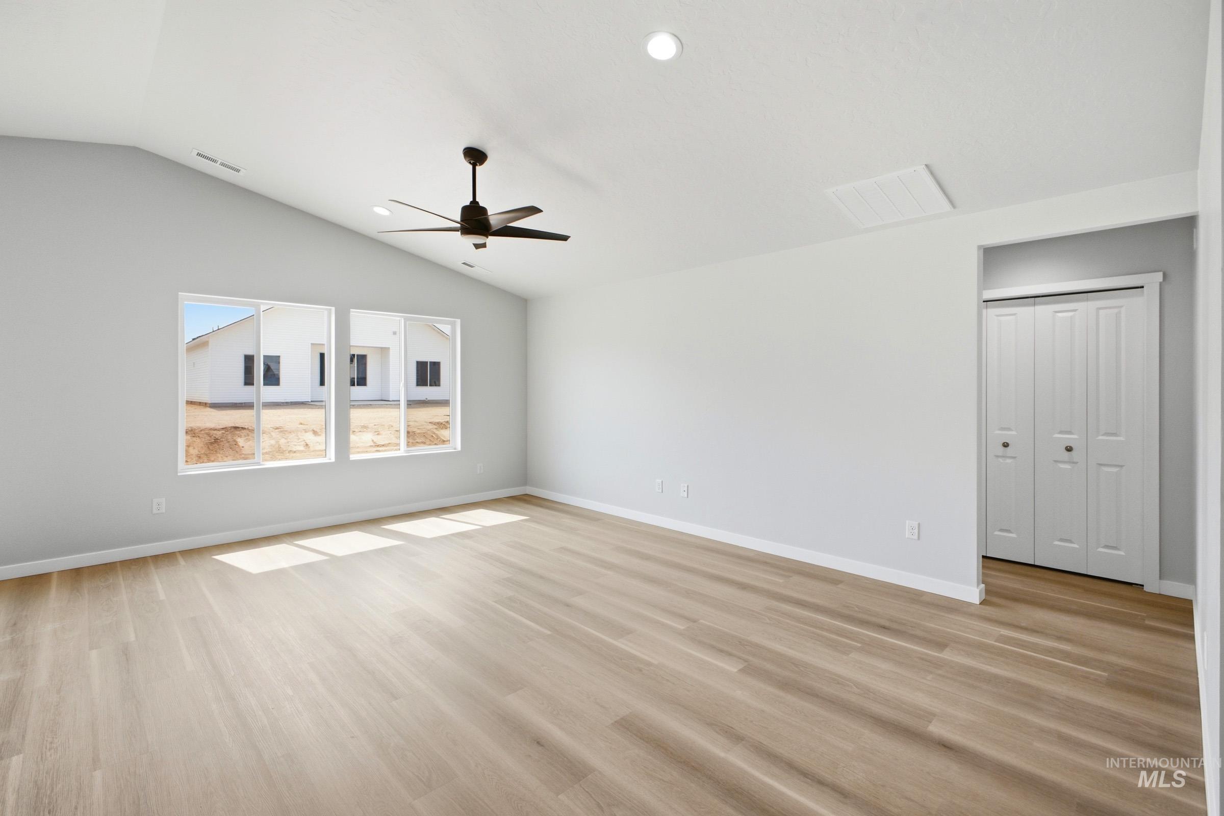 3127 W Animas Creek Dr Property Photo 7