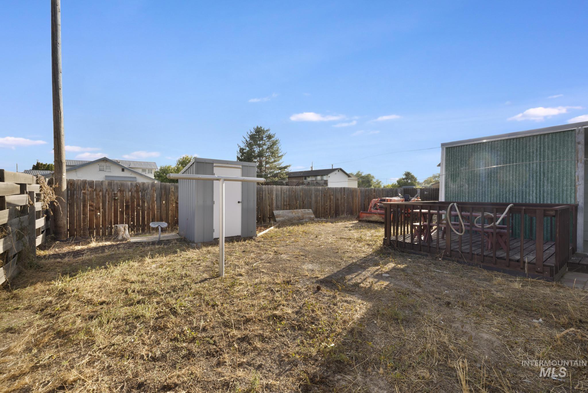 195 Wirsching Ave W Property Photo 34