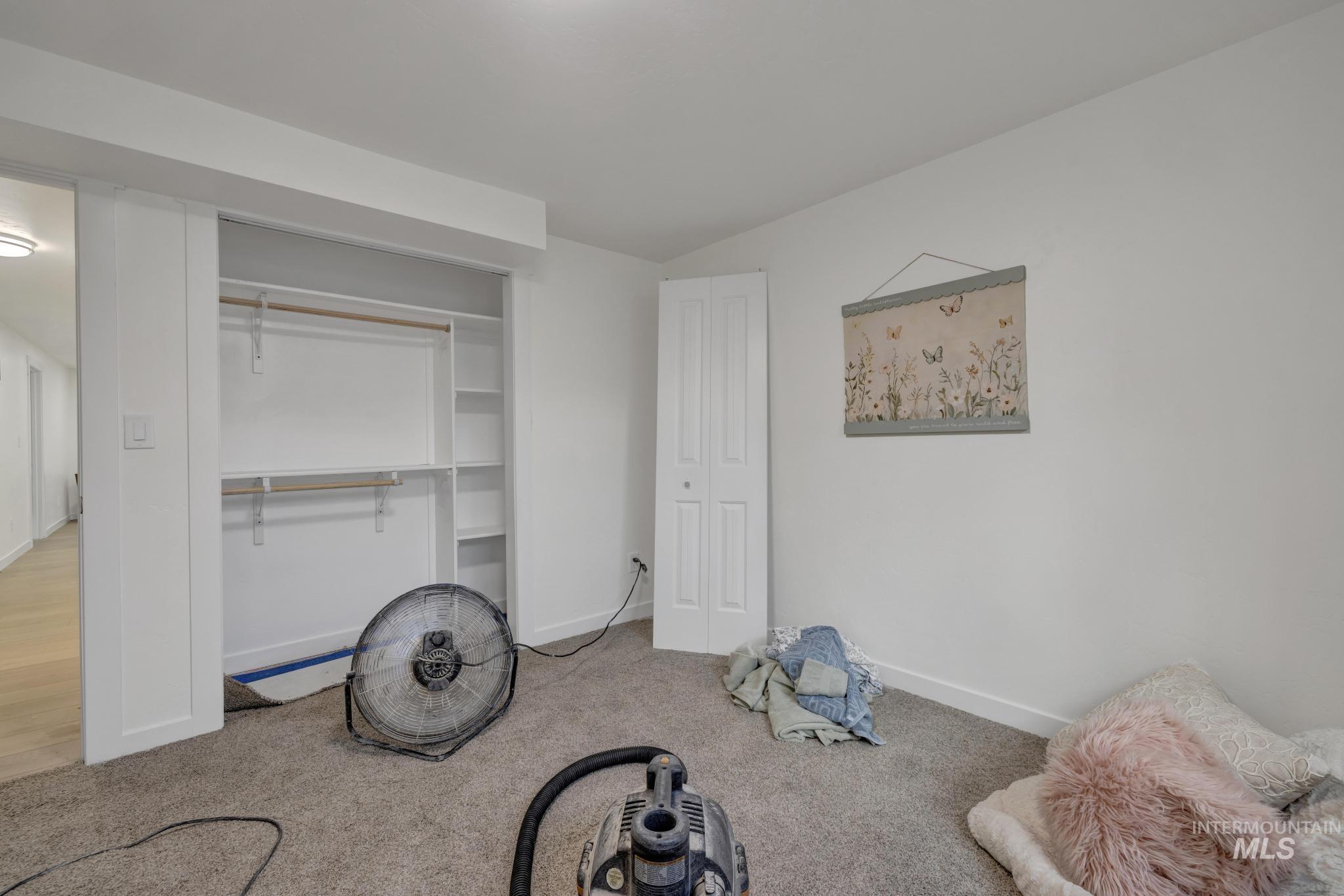 195 Wirsching Ave W Property Photo 36