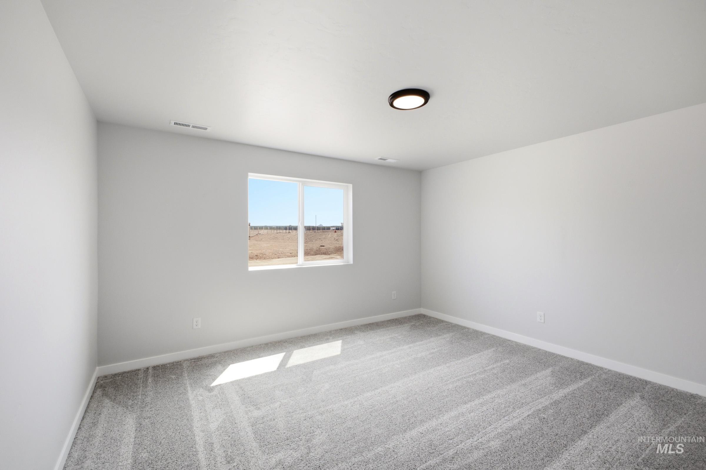 14105 Shiny Spruce St Property Photo 17