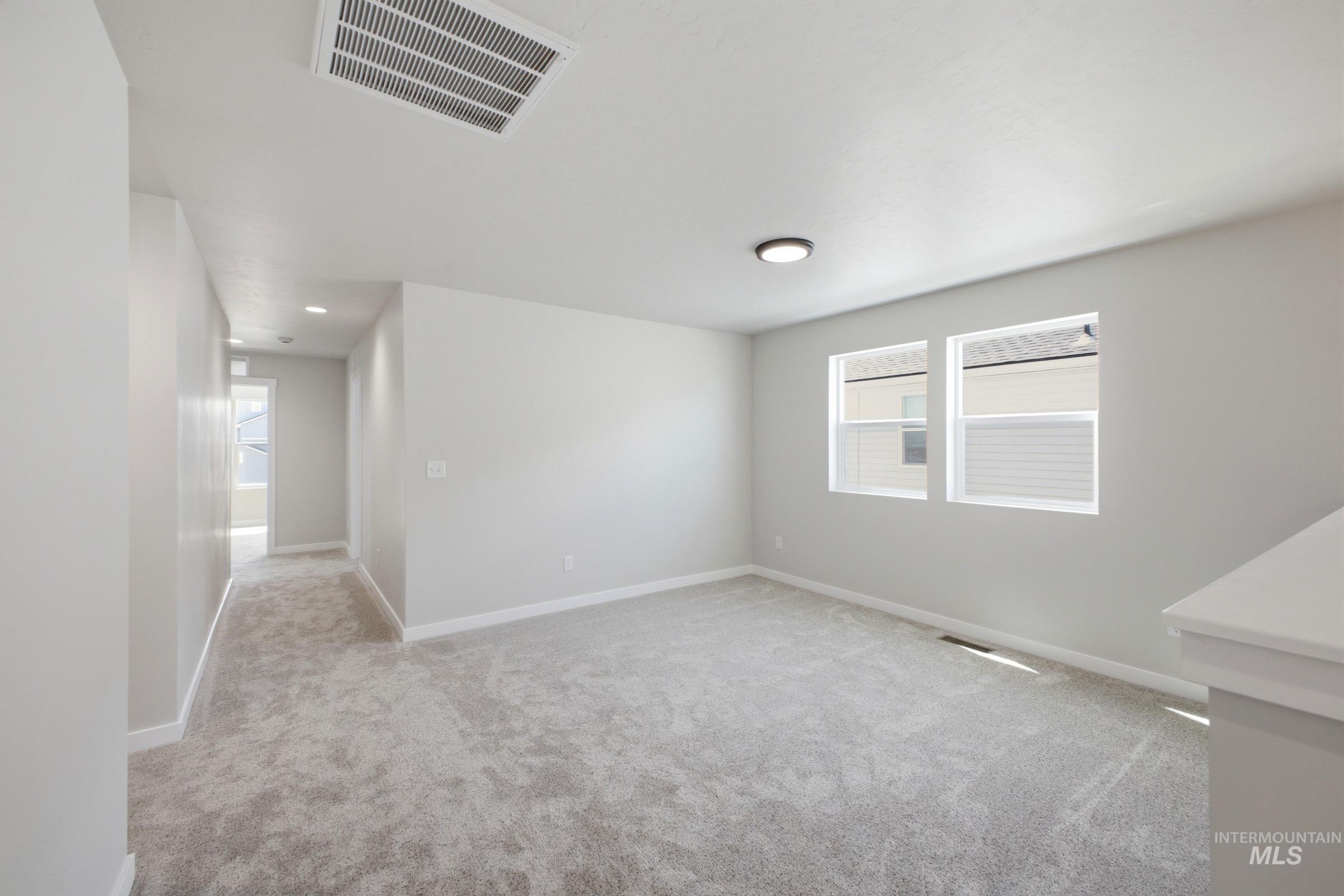 2527 W Fallon Lp Property Photo 12