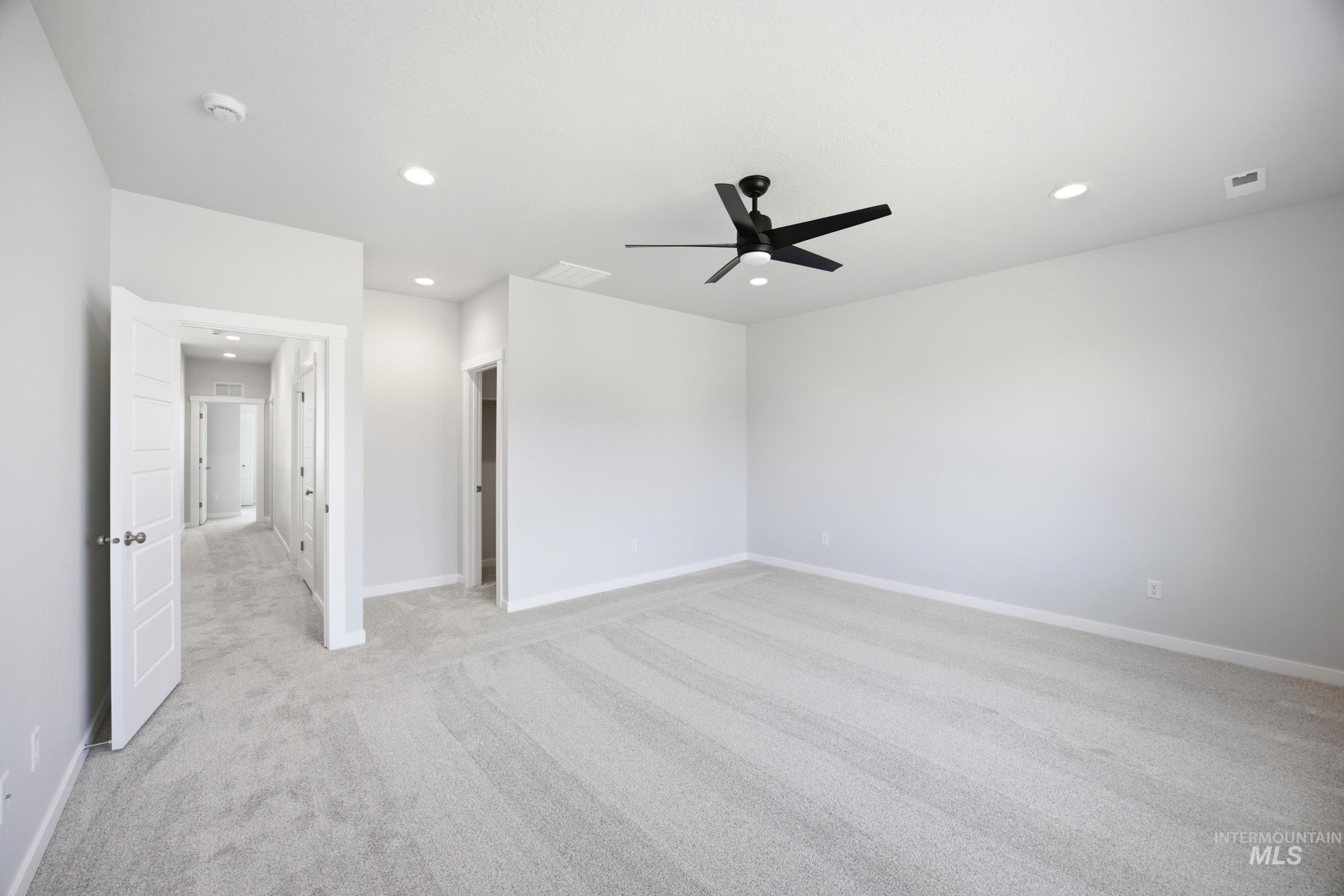 5217 S Edgecomb Way Property Photo 28