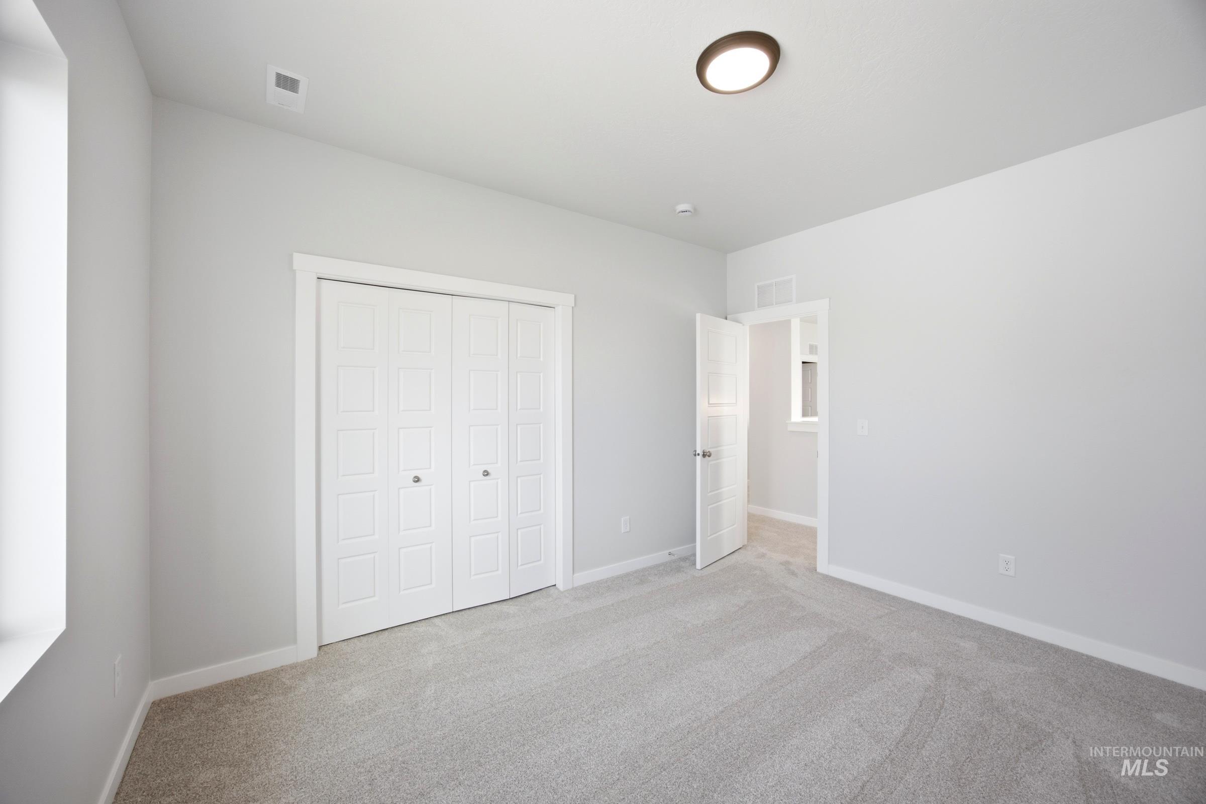 5217 S Edgecomb Way Property Photo 31