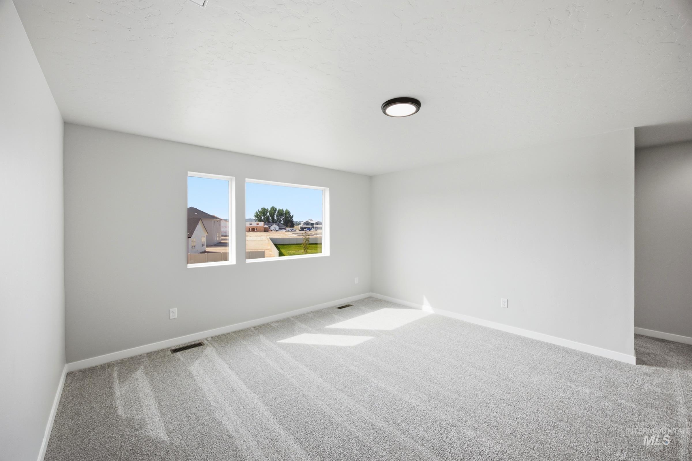 5205 S Edgecomb Way Property Photo 13