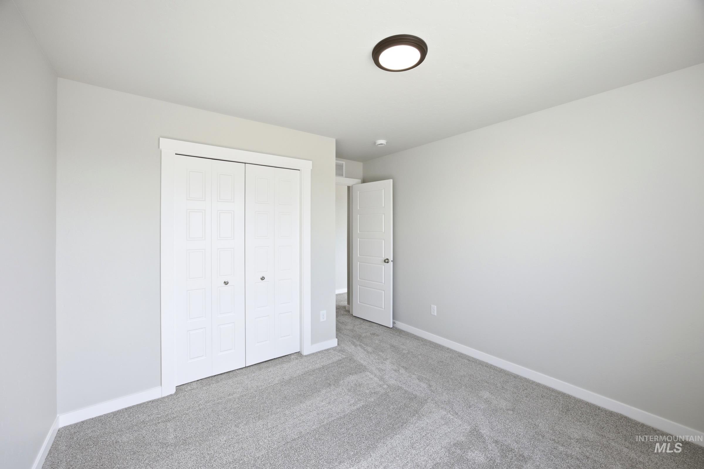 5205 S Edgecomb Way Property Photo 16