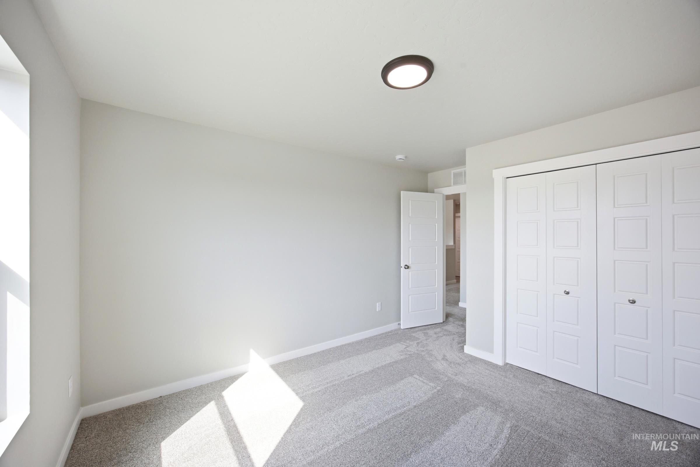 5205 S Edgecomb Way Property Photo 22