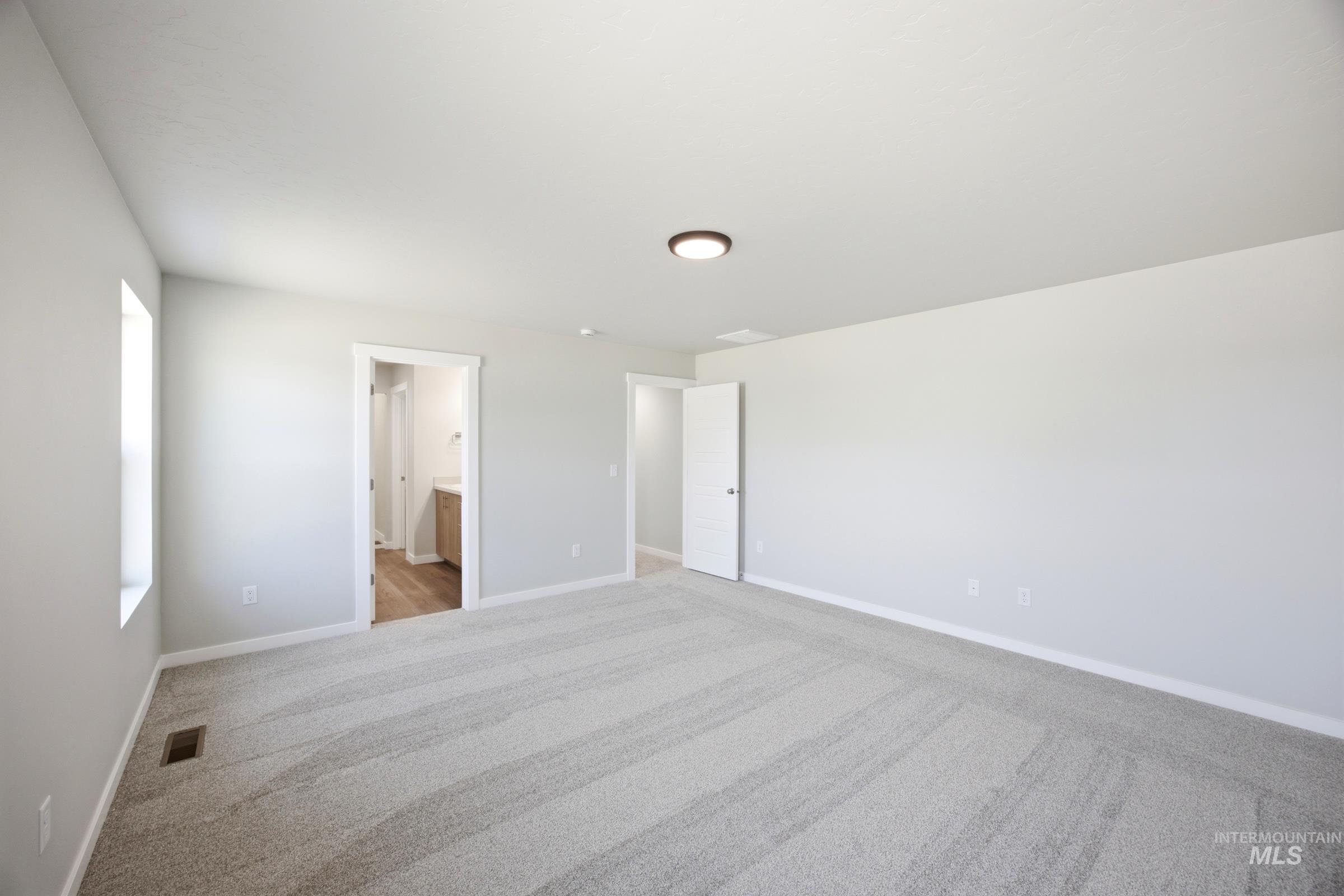 5205 S Edgecomb Way Property Photo 24