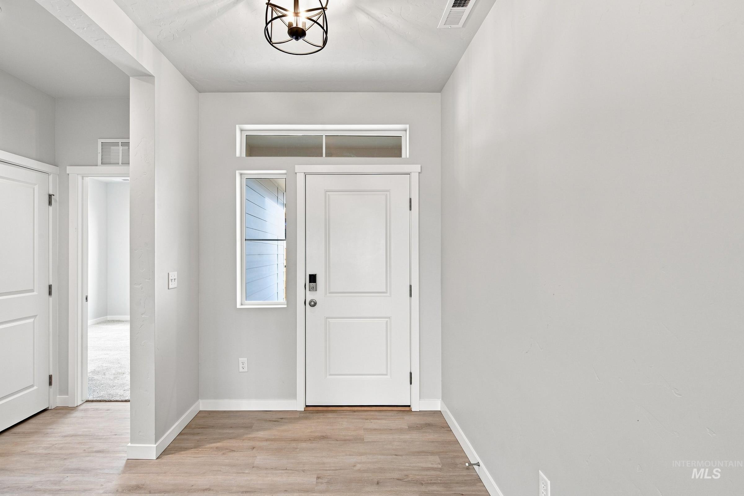 3777 E White Plains St Property Photo 2