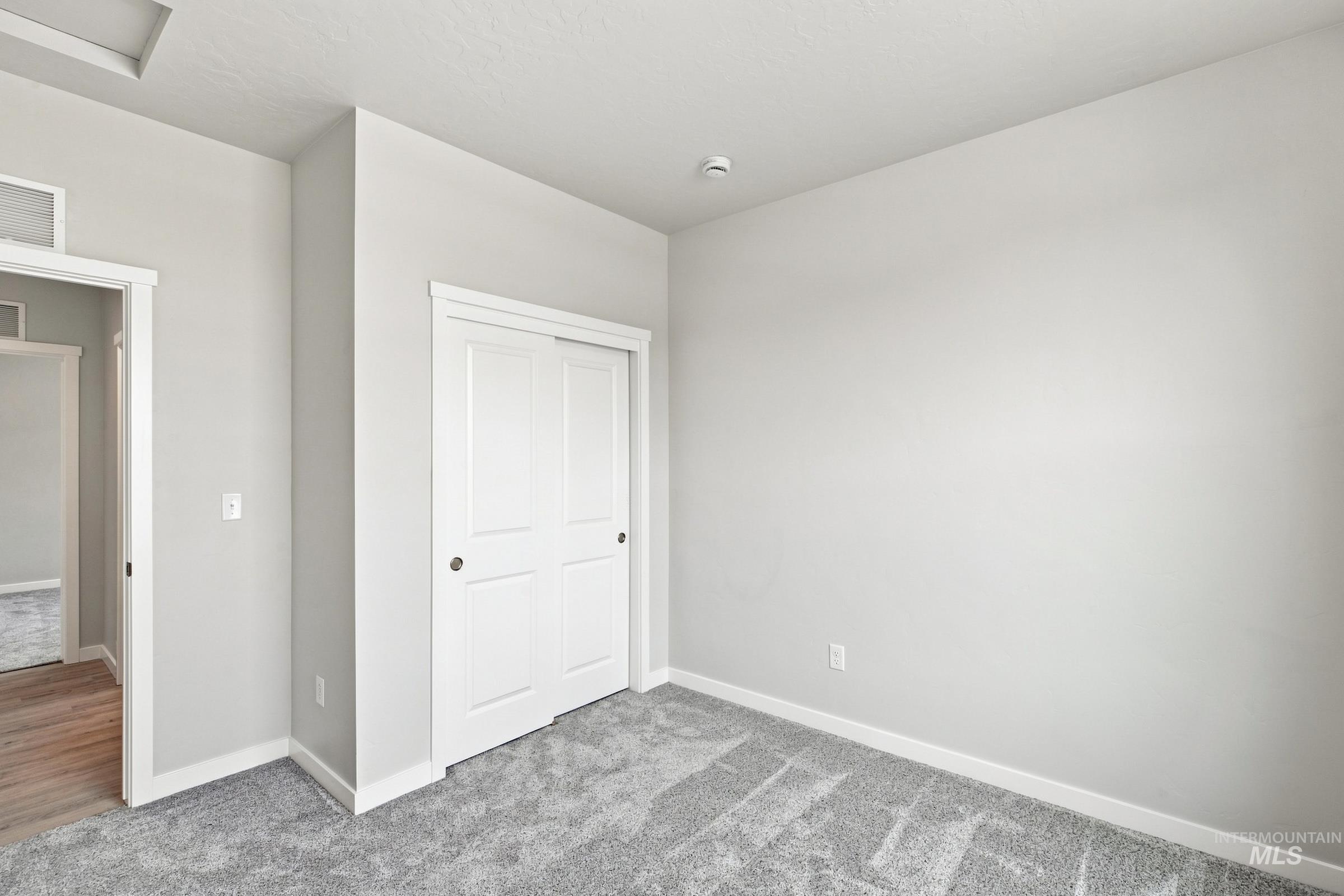 3777 E White Plains St Property Photo 13