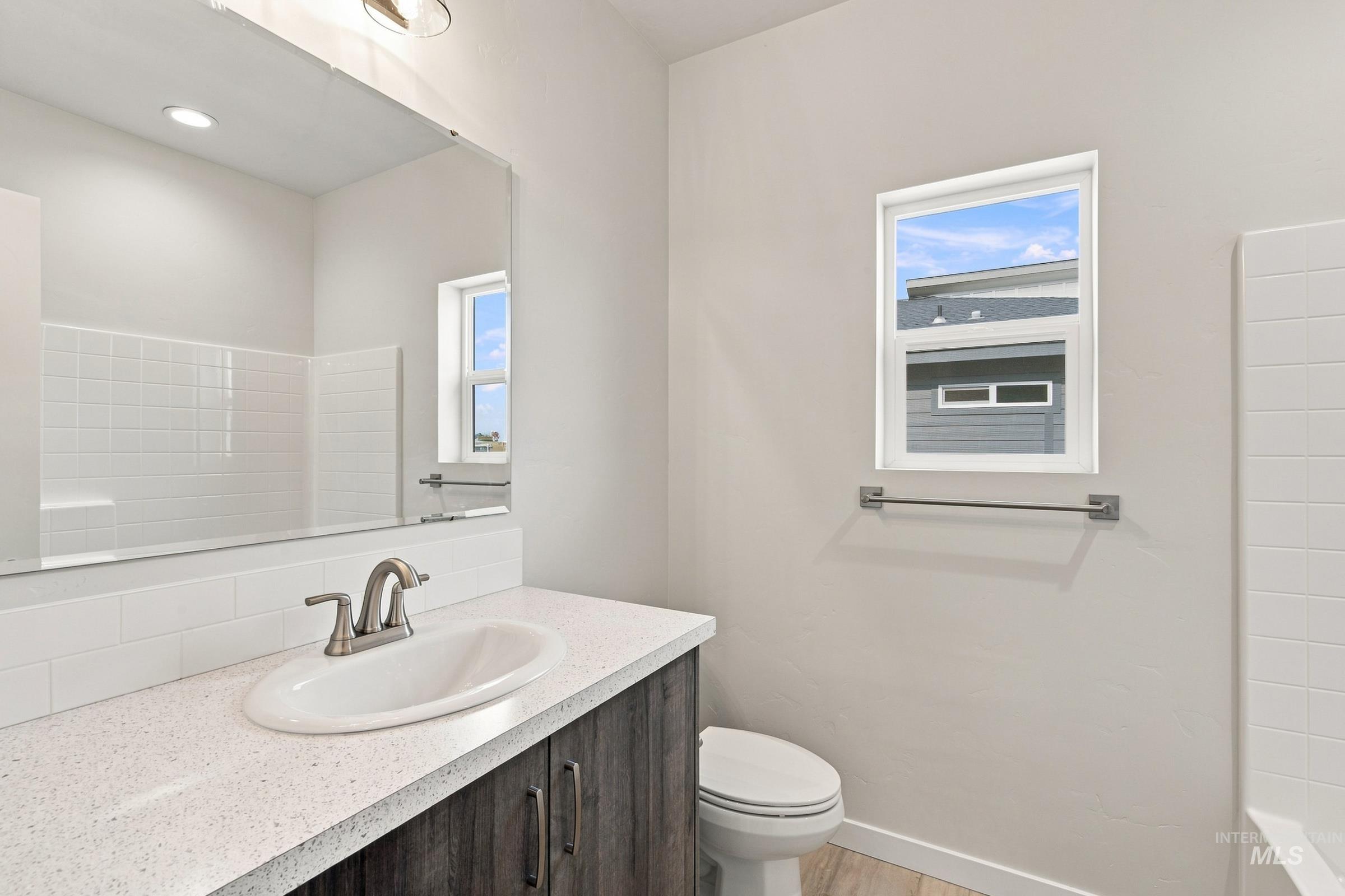 3777 E White Plains St Property Photo 16