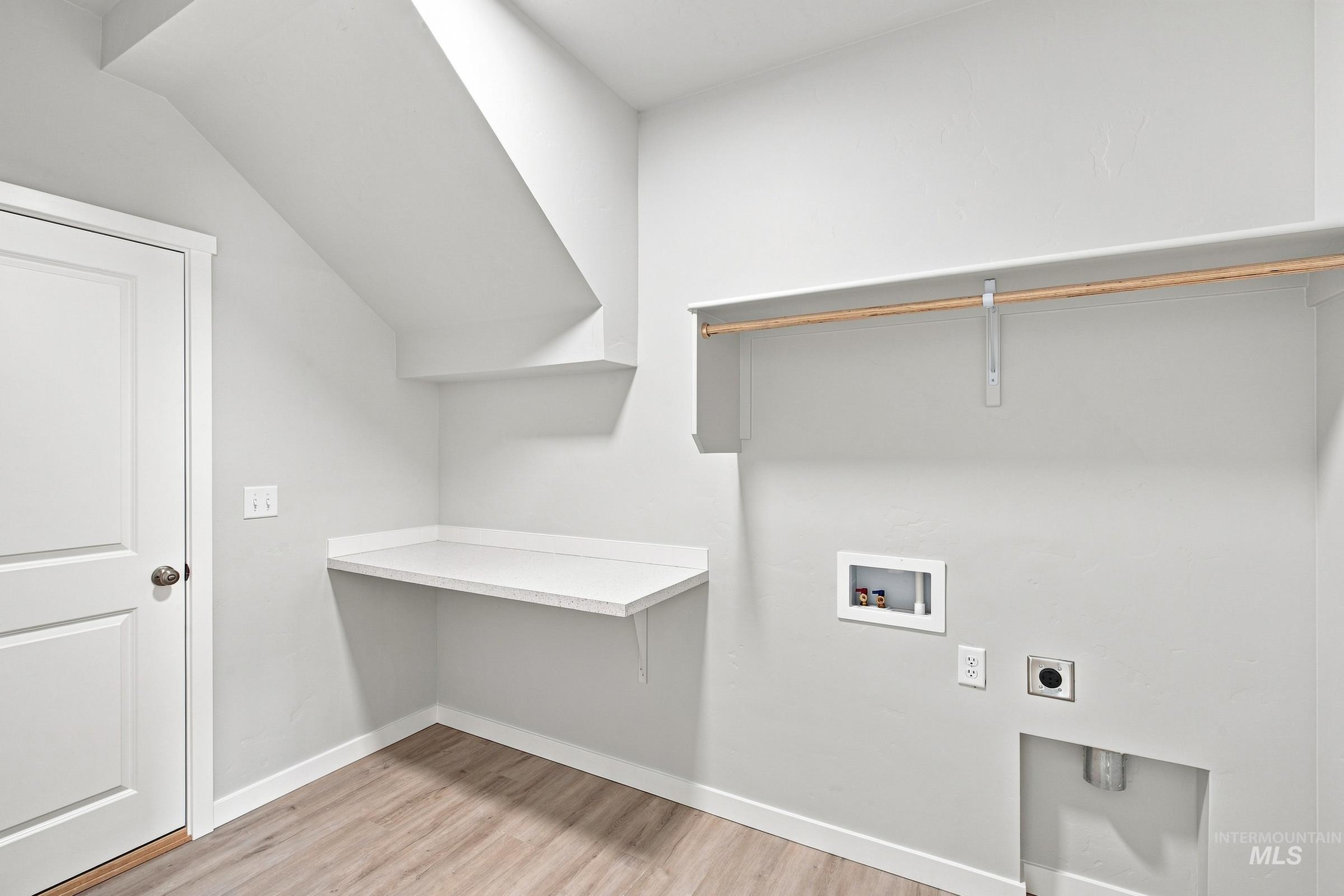 3777 E White Plains St Property Photo 17