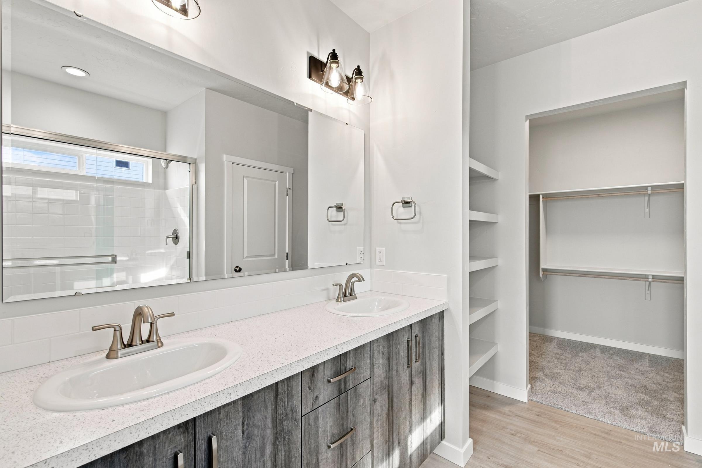 3777 E White Plains St Property Photo 23
