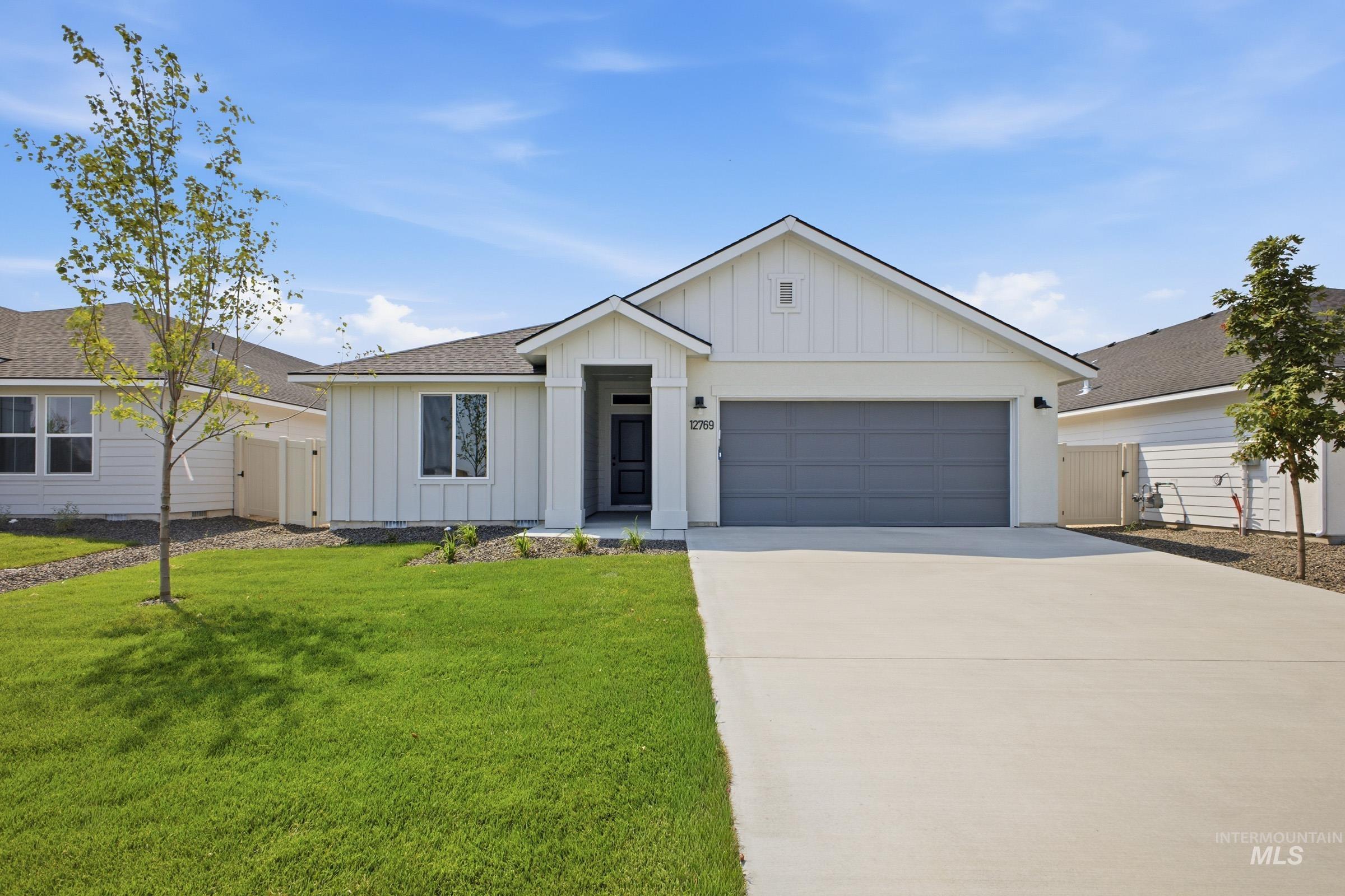 12769 Ropers St Property Photo 1