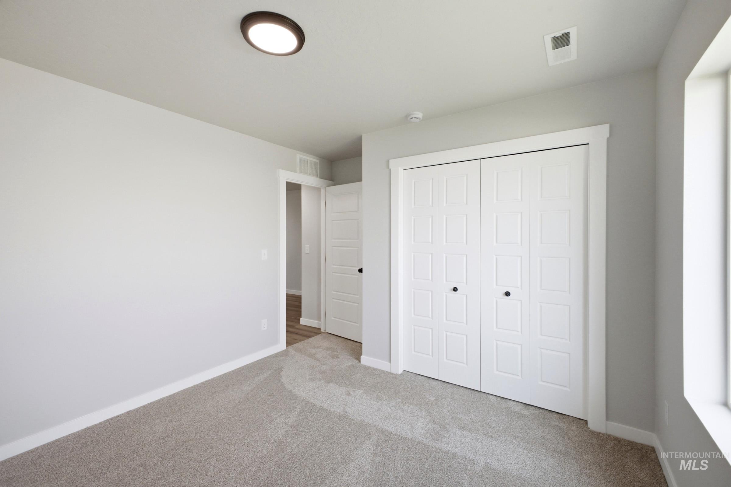 12769 Ropers St Property Photo 13