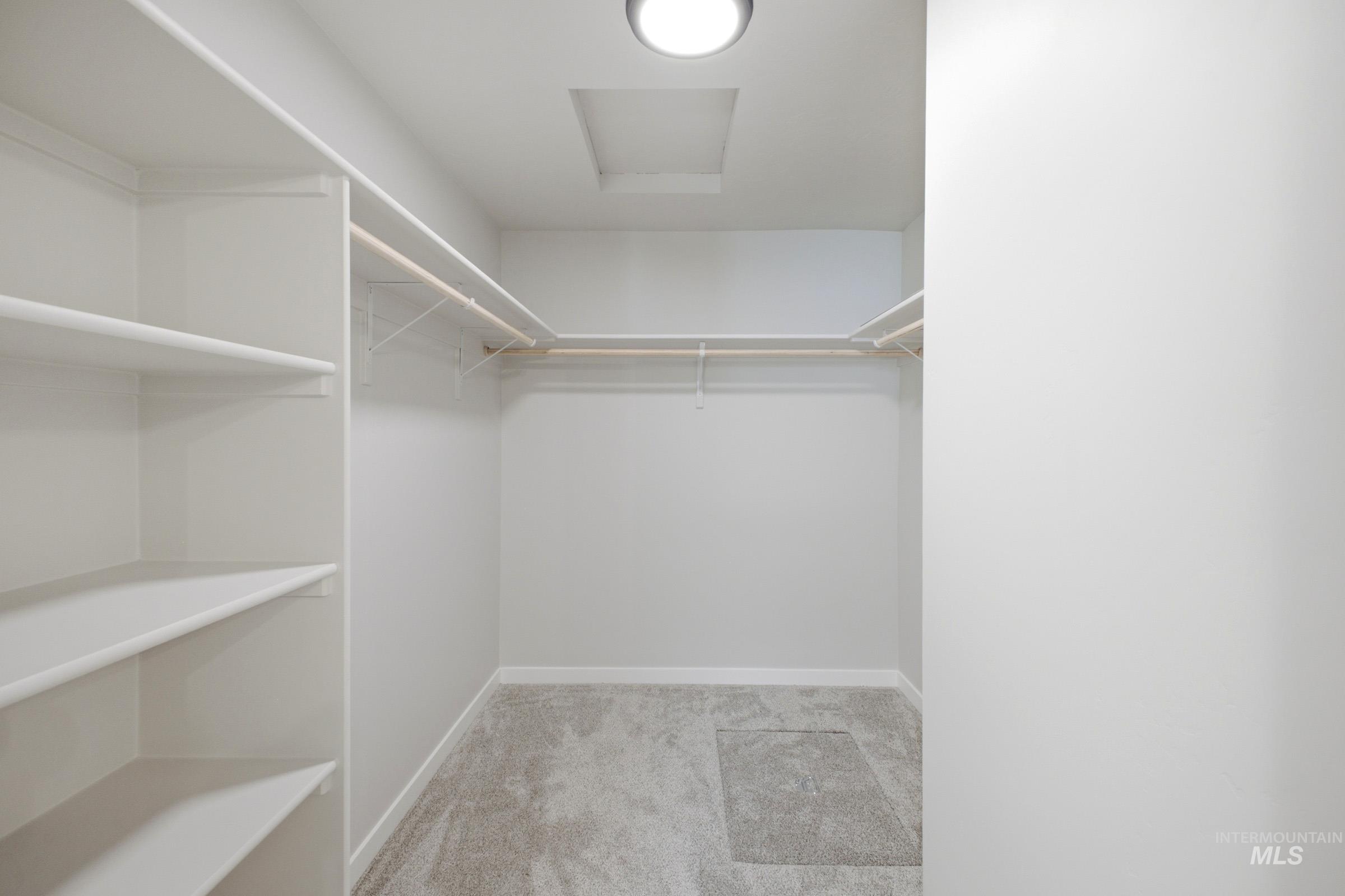 12769 Ropers St Property Photo 21